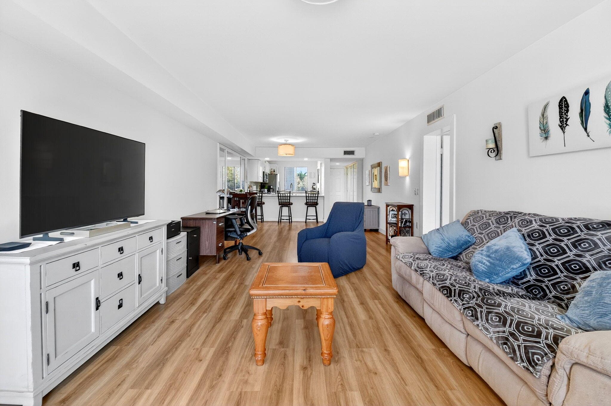 2701 Village Boulevard 303, West Palm Beach, FL 33409 — photo 12 of 45
