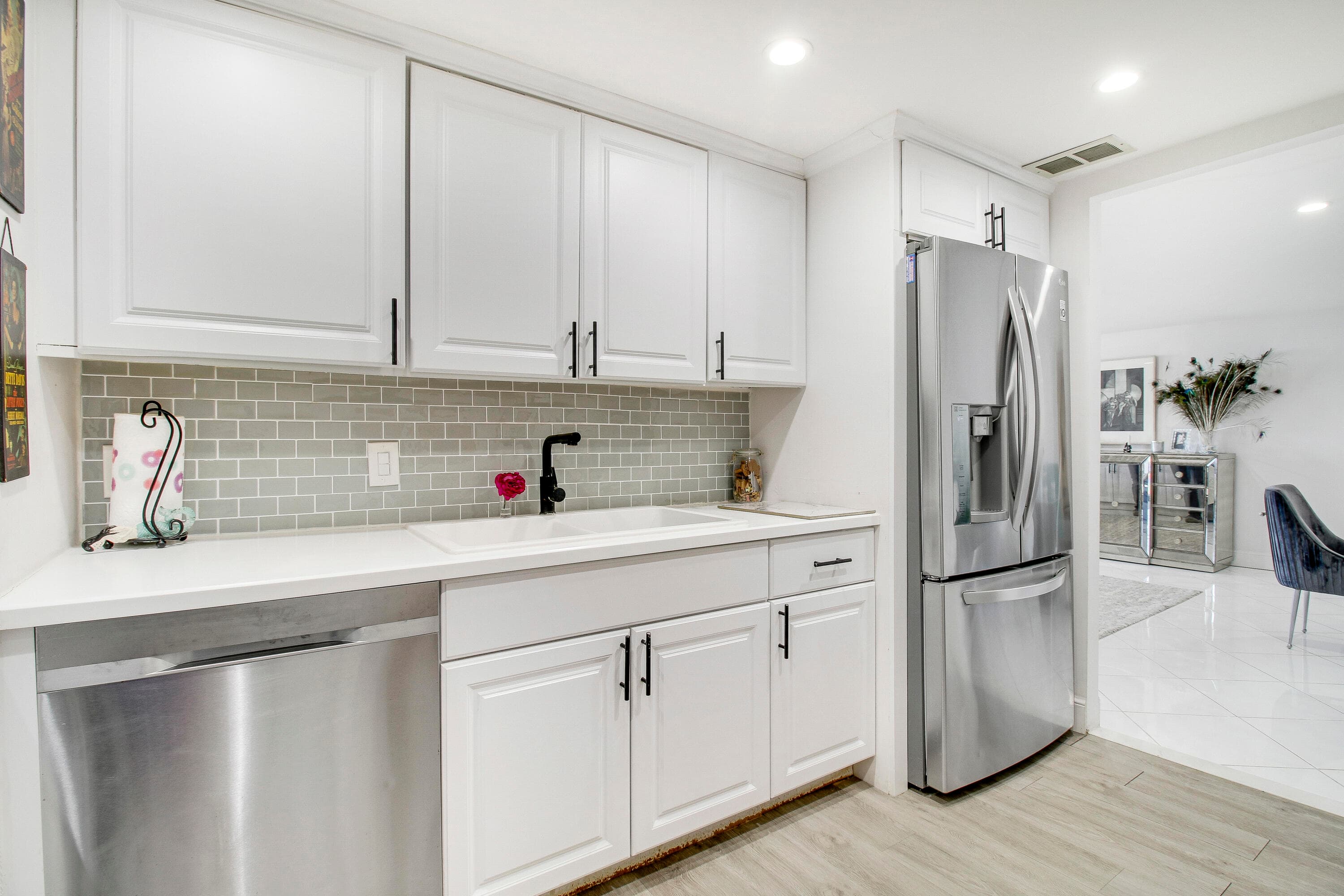5600 N Flagler Drive Ph107, West Palm Beach, FL 33407 — photo 3 of 15