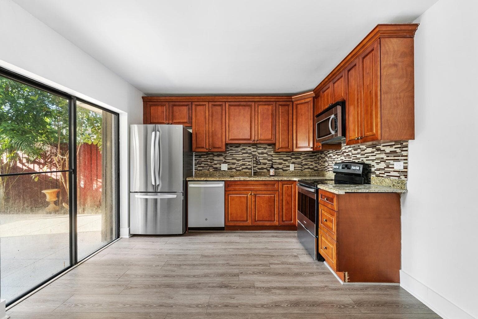 1700 Embassy Drive 708, West Palm Beach, FL 33401 — photo 24 of 36
