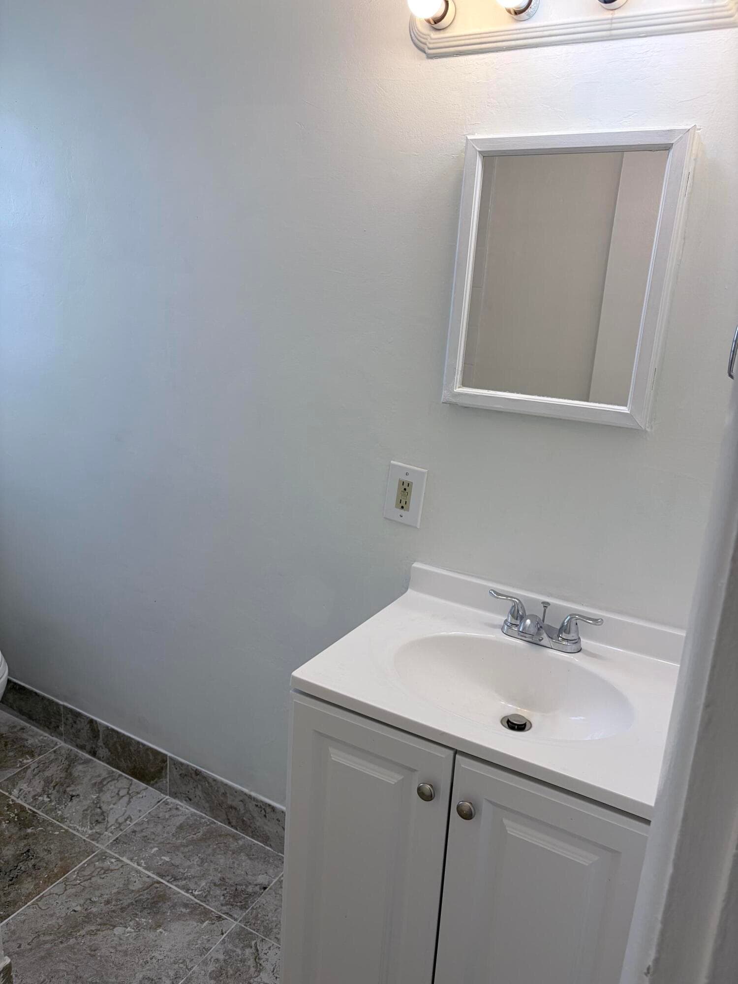 213 SE 9th Street, Delray Beach, FL 33483 — photo 11 of 16