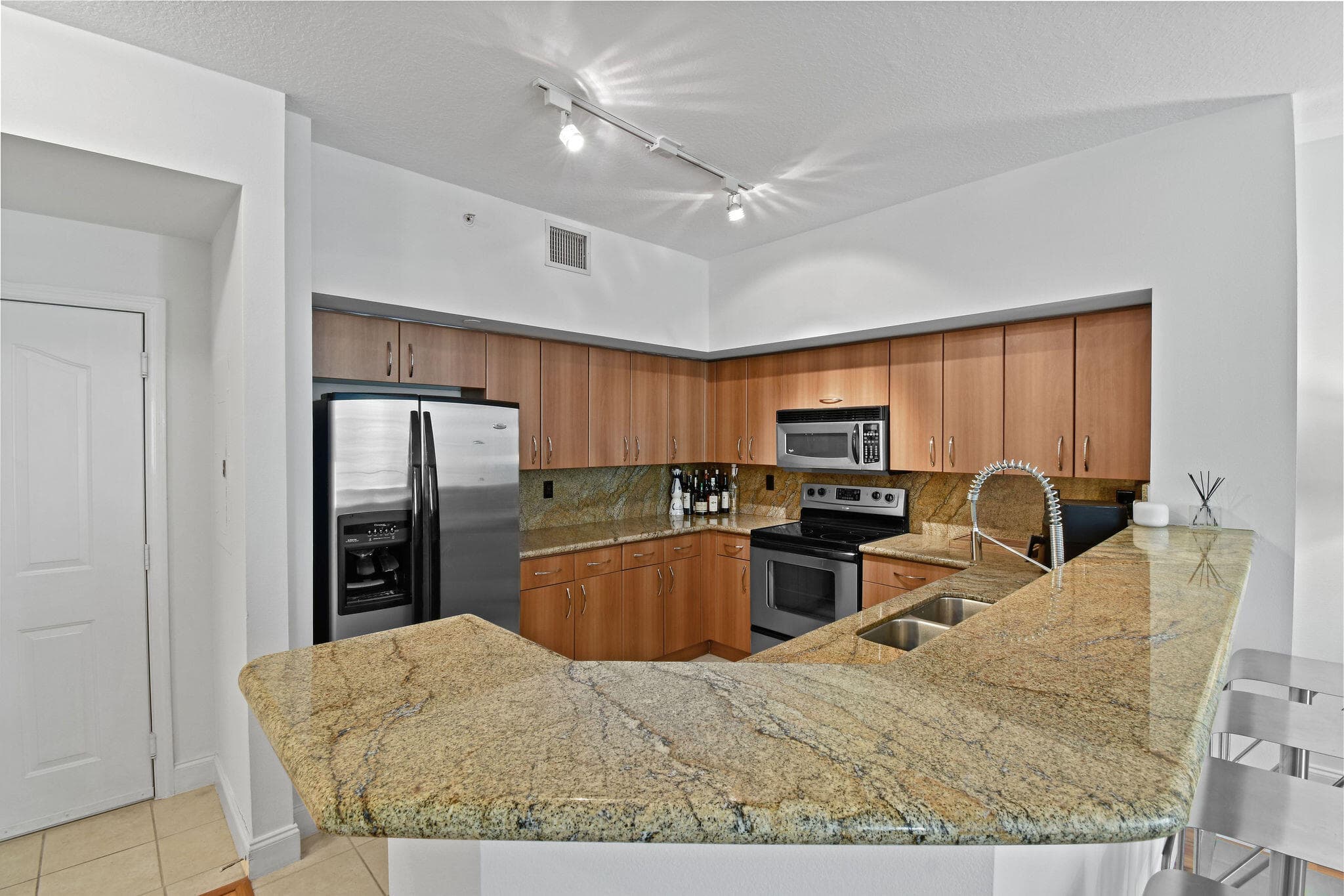 250 NE 3rd Avenue 1320, Delray Beach, FL 33444 — photo 9 of 36
