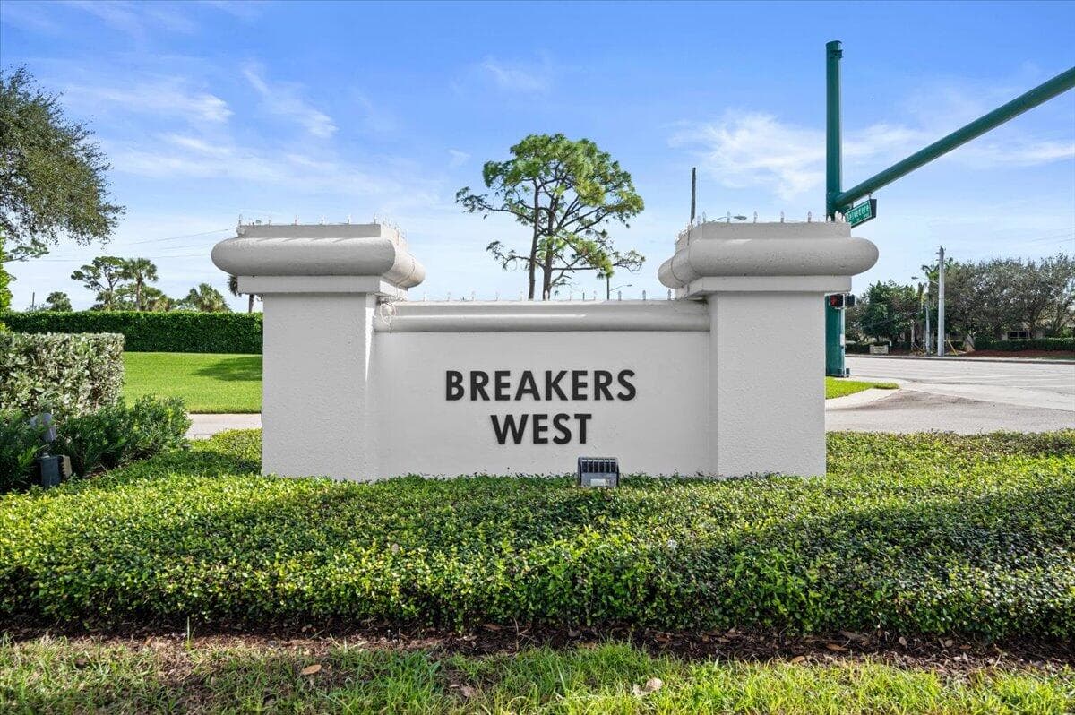 1338 Breakers West Boulevard, West Palm Beach, FL 33411 — photo 59 of 78
