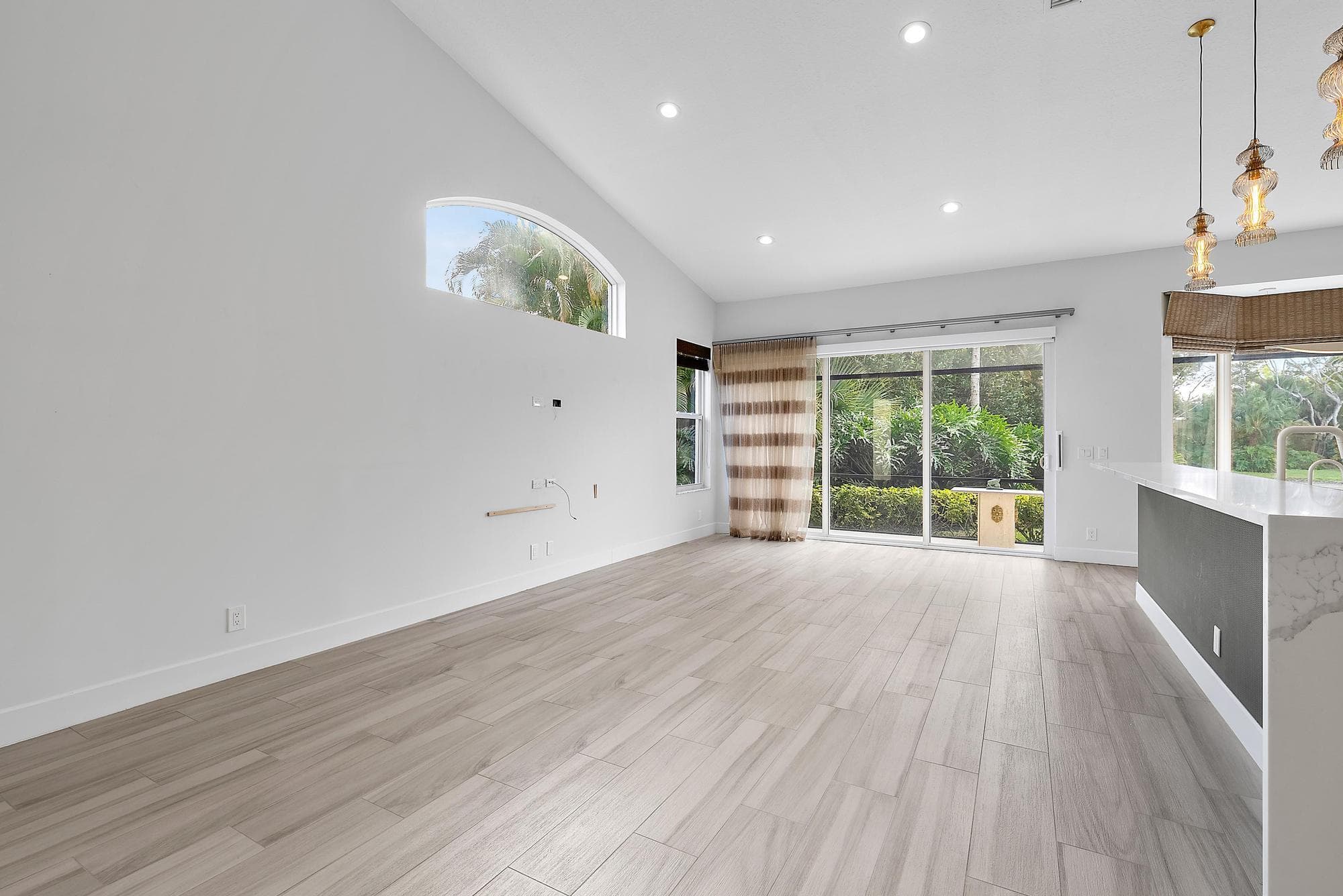 8110 Sandpiper Way, West Palm Beach, FL 33412 — photo 13 of 68