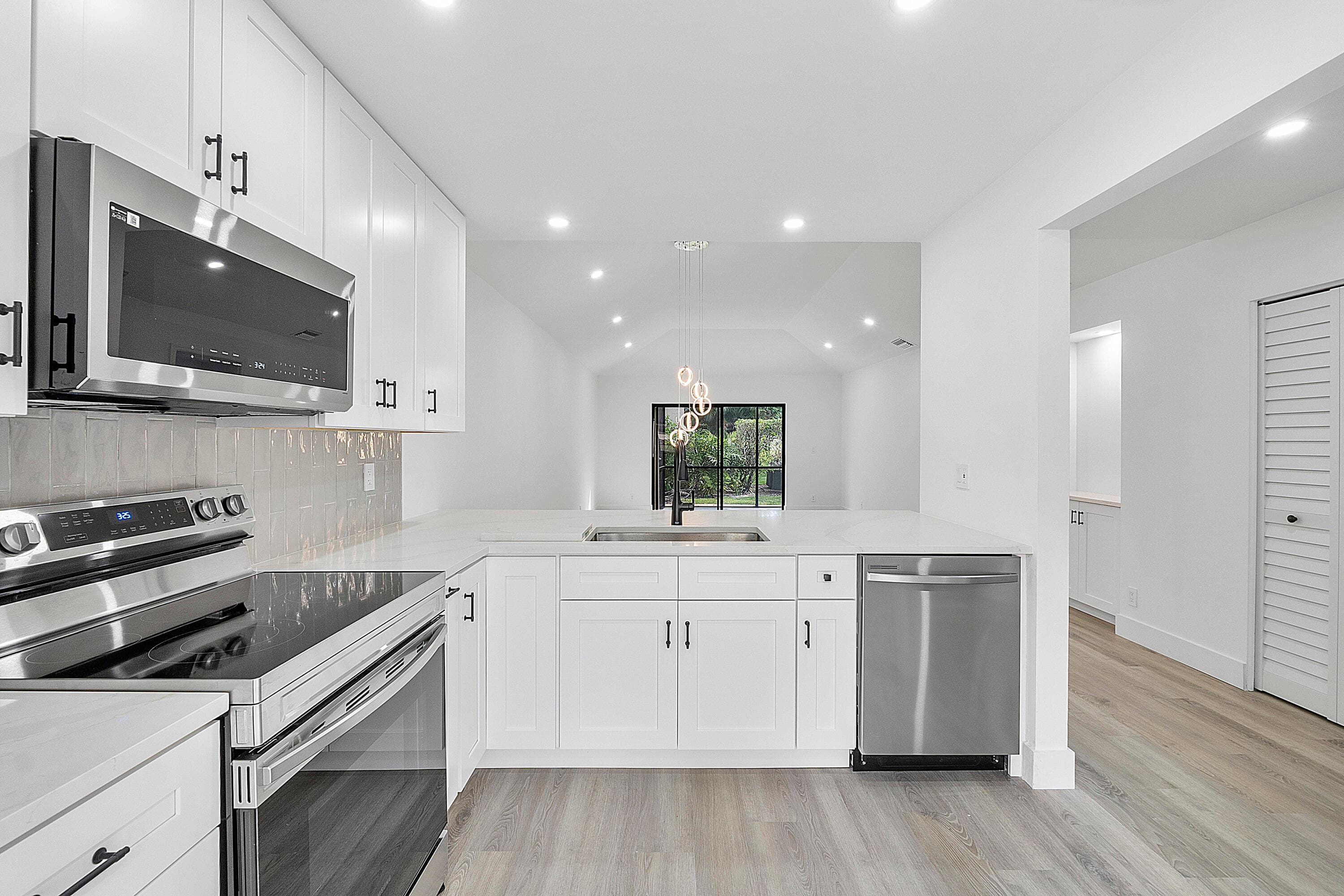 3127 Kingswood Terrace, Boca Raton, FL 33431 — photo 6 of 29