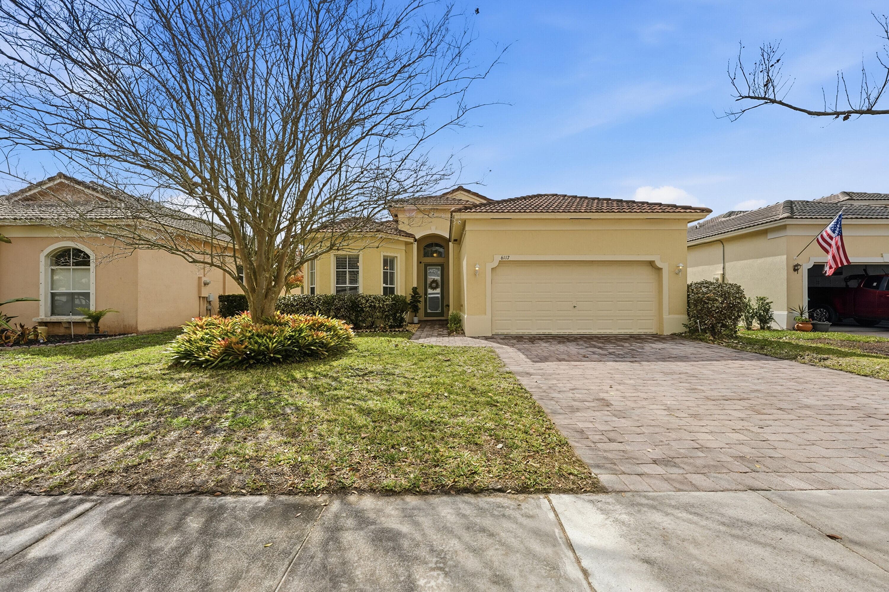 6117 Spring Lake Terrace, Fort Pierce, FL 34951 — photo 3 of 38