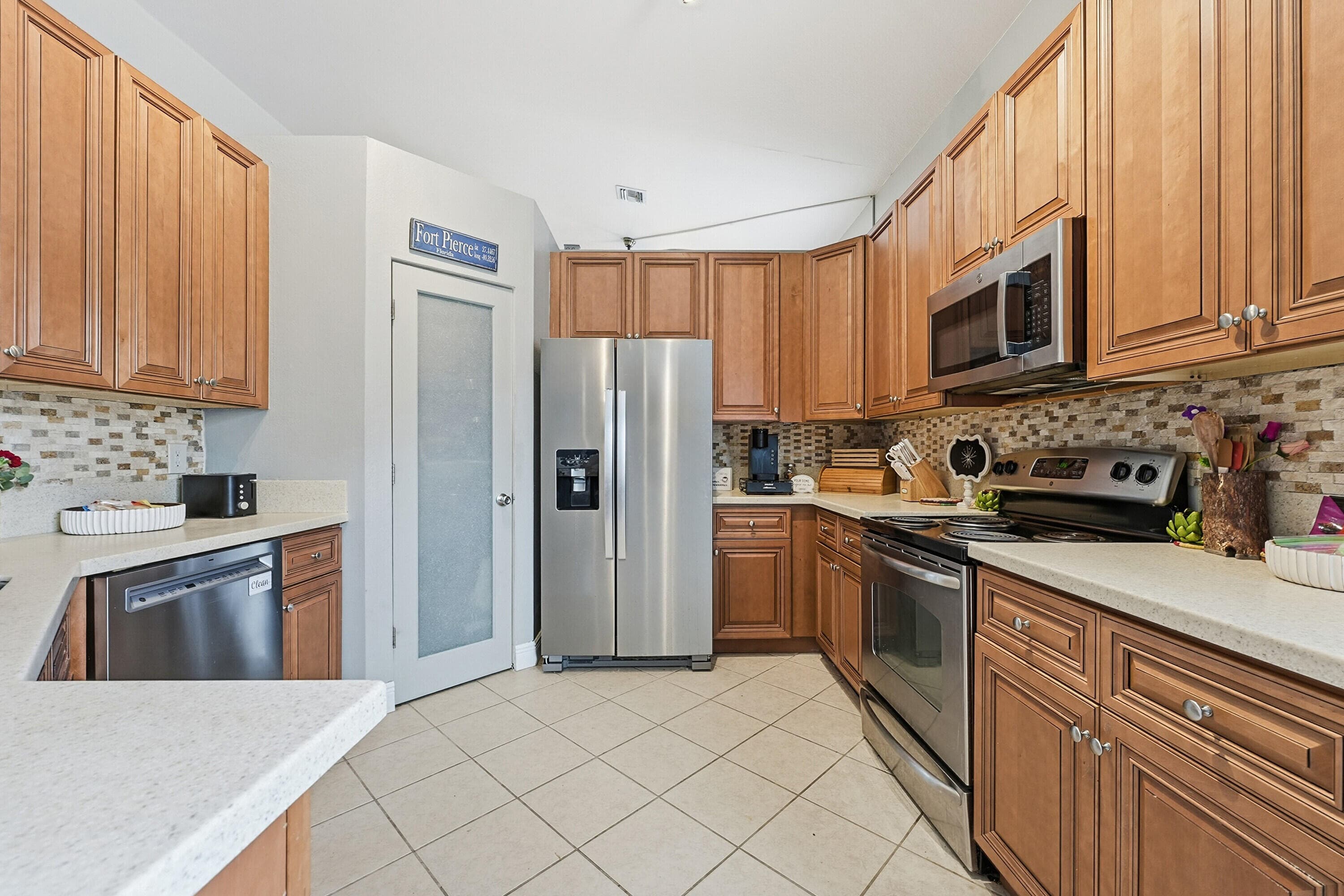 6117 Spring Lake Terrace, Fort Pierce, FL 34951 — photo 14 of 38