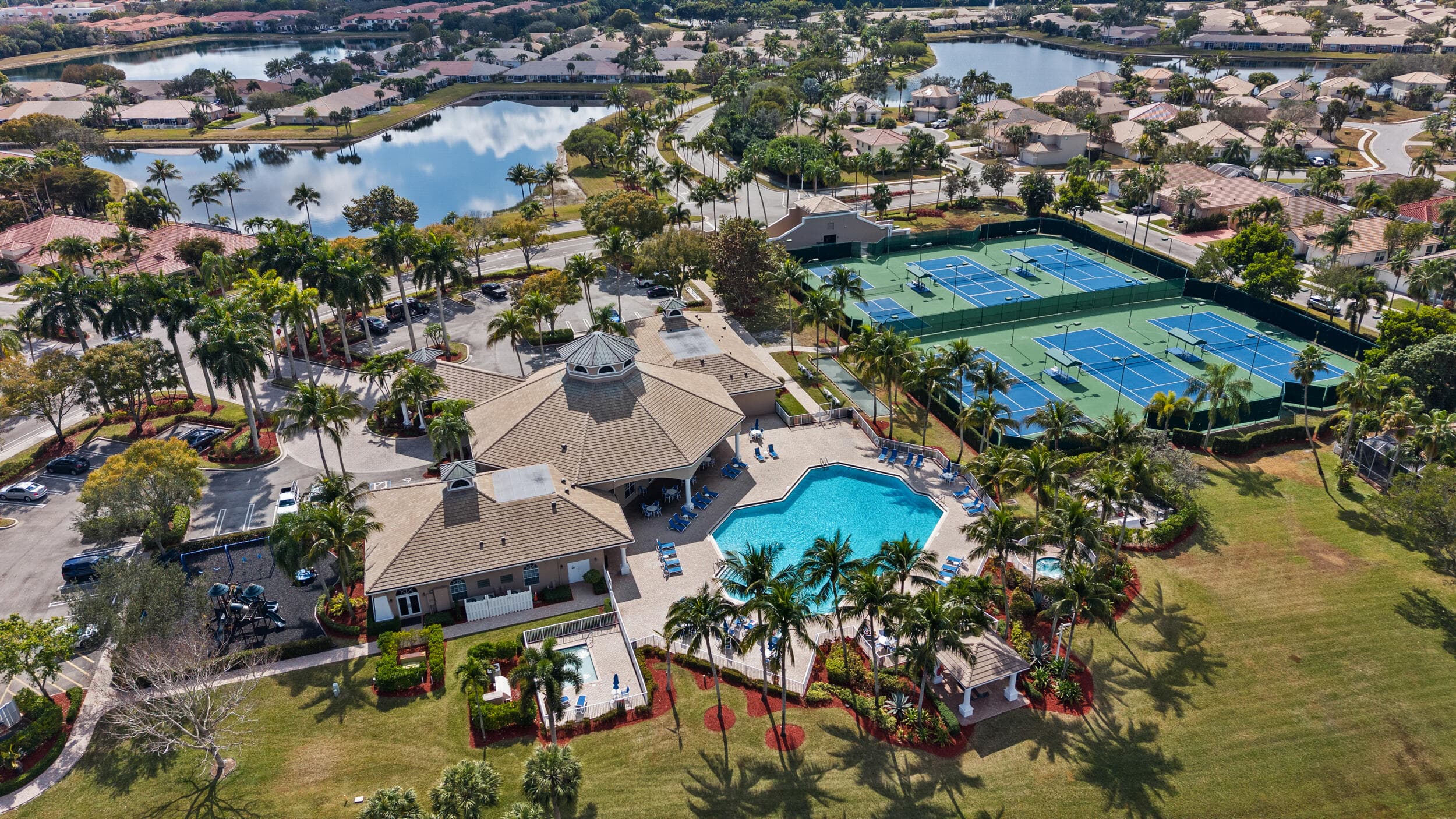 8400 Nicholls Point, West Palm Beach, FL 33411 — photo 21 of 28