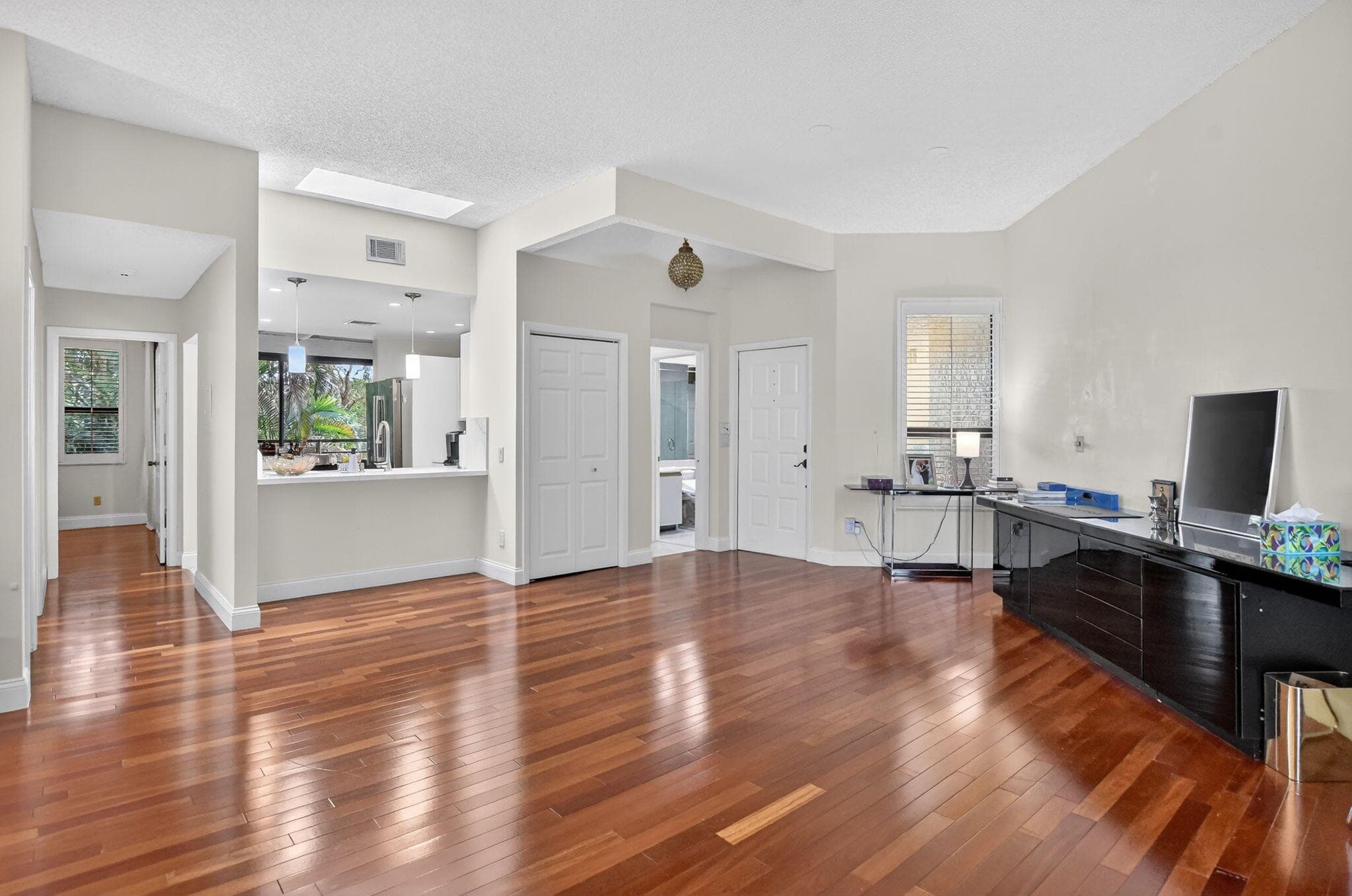 7535 La Paz Boulevard 301, Boca Raton, FL 33433 — photo 10 of 45