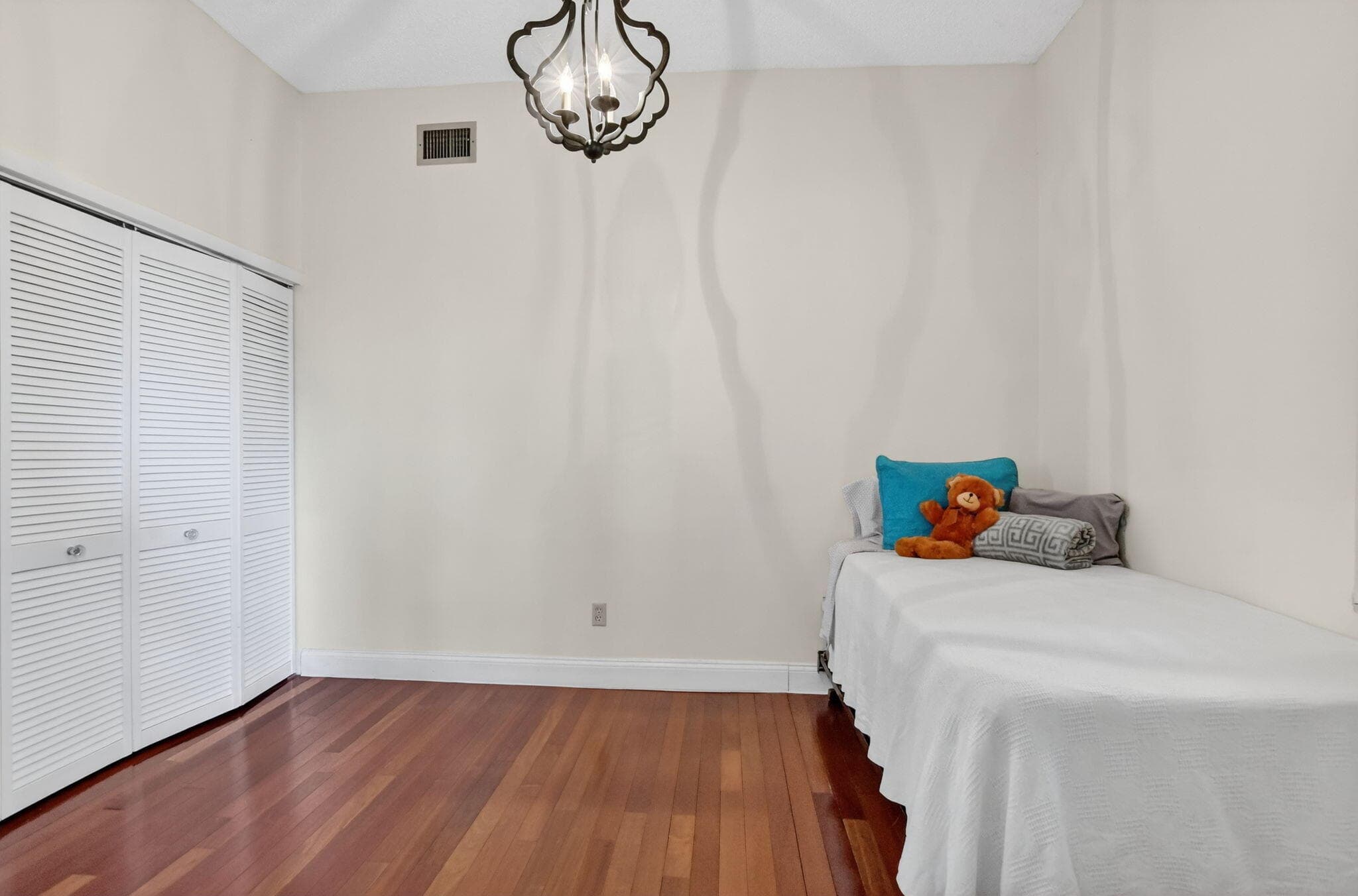 7535 La Paz Boulevard 301, Boca Raton, FL 33433 — photo 27 of 45