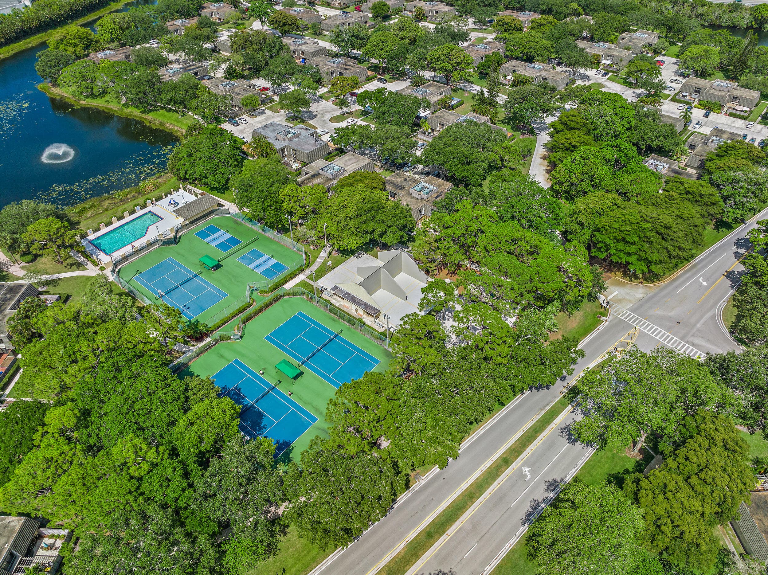 506 5th Terrace, Palm Beach Gardens, FL 33418 — photo 34 of 40