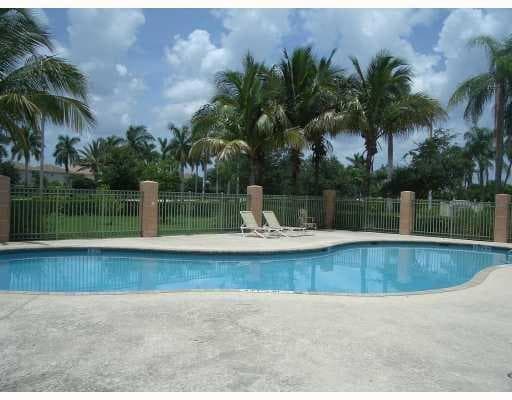 3490 Briar Bay Boulevard 104, West Palm Beach, FL 33411 — photo 3 of 8
