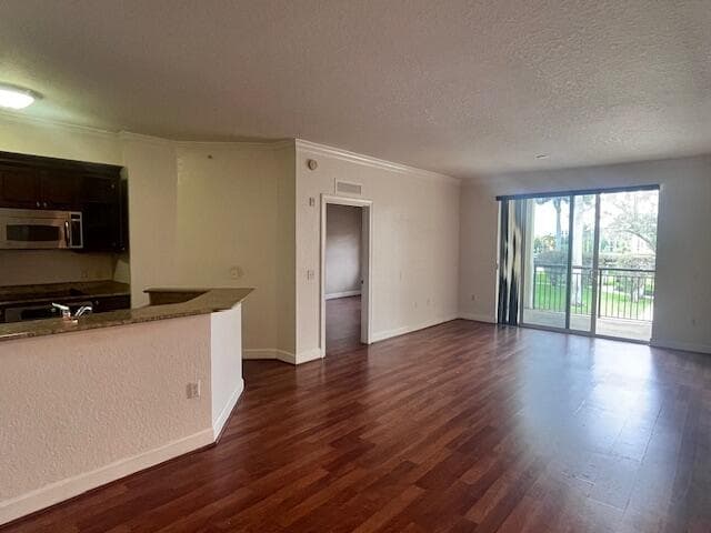 3 Renaissance Way 204, Boynton Beach, FL 33426 — photo 6 of 20
