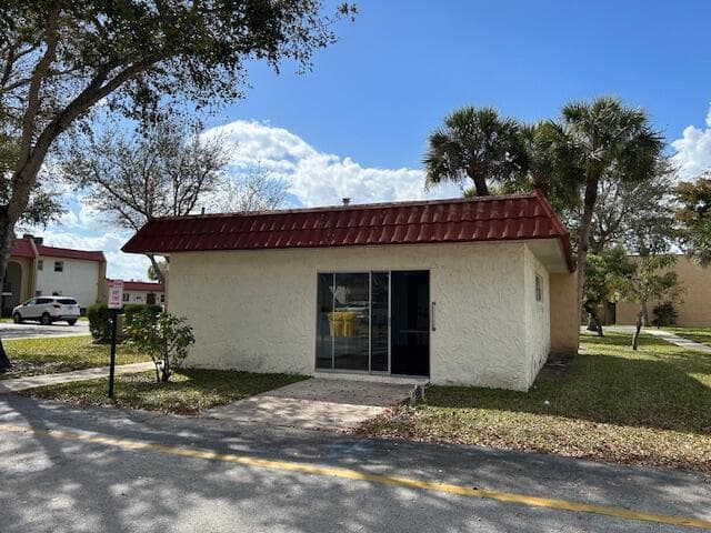 145 Lake Evelyn Drive, West Palm Beach, FL 33411 — photo 19 of 39