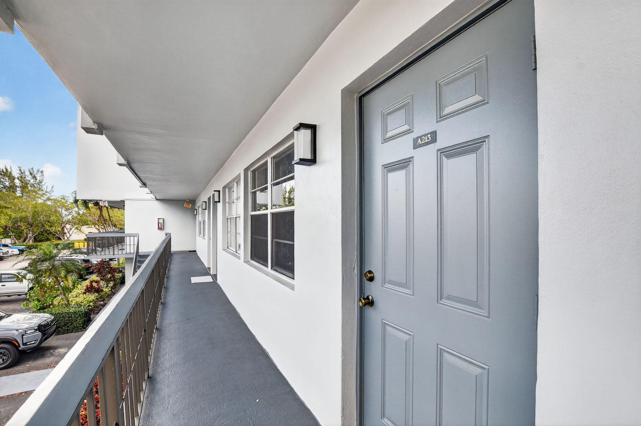 9500 SW 3rd Street 213, Boca Raton, FL 33428 — photo 1 of 42