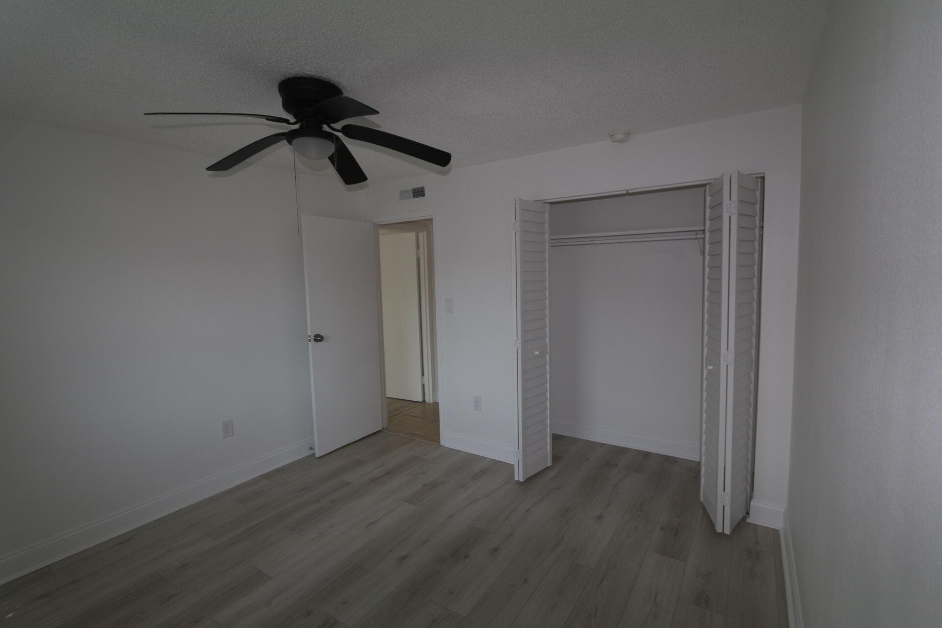 229 S Mcmullen Booth Road 57, Clearwater, FL 33759 — photo 13 of 15