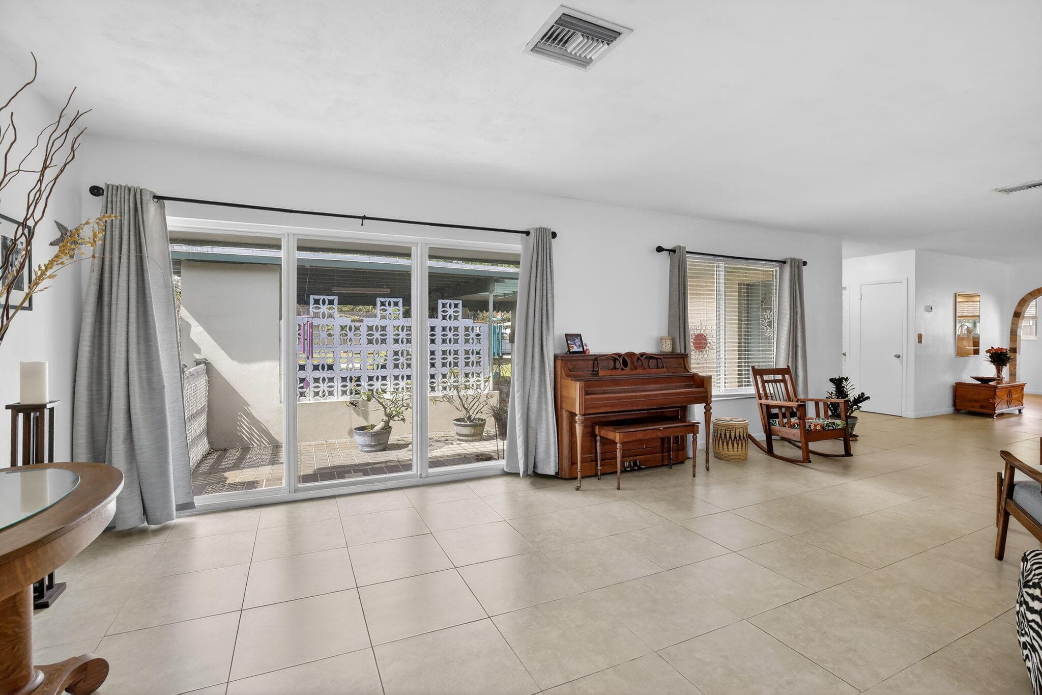 882 Azalea Court, Plantation, FL 33317 — photo 11 of 55