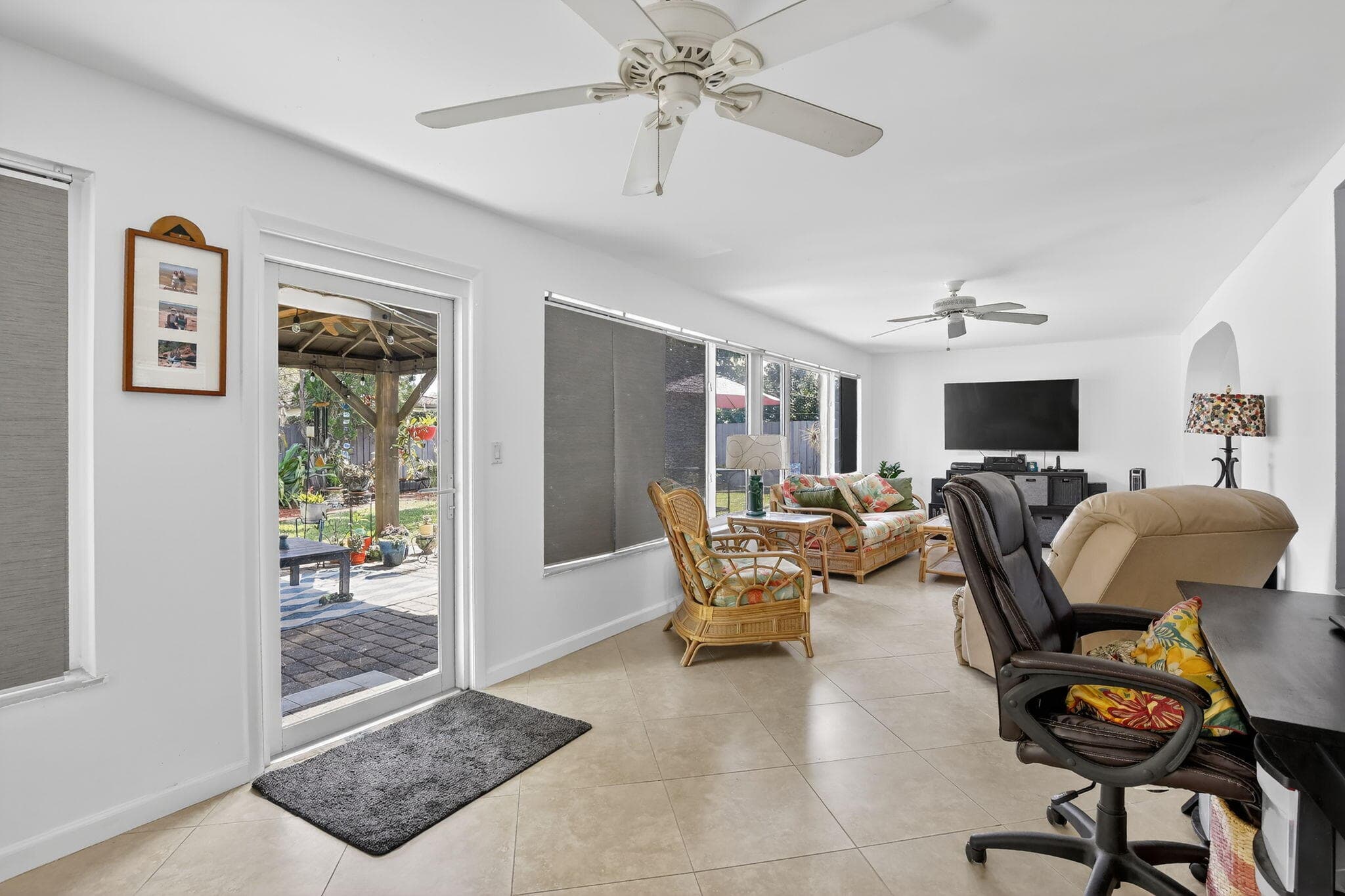 882 Azalea Court, Plantation, FL 33317 — photo 16 of 55