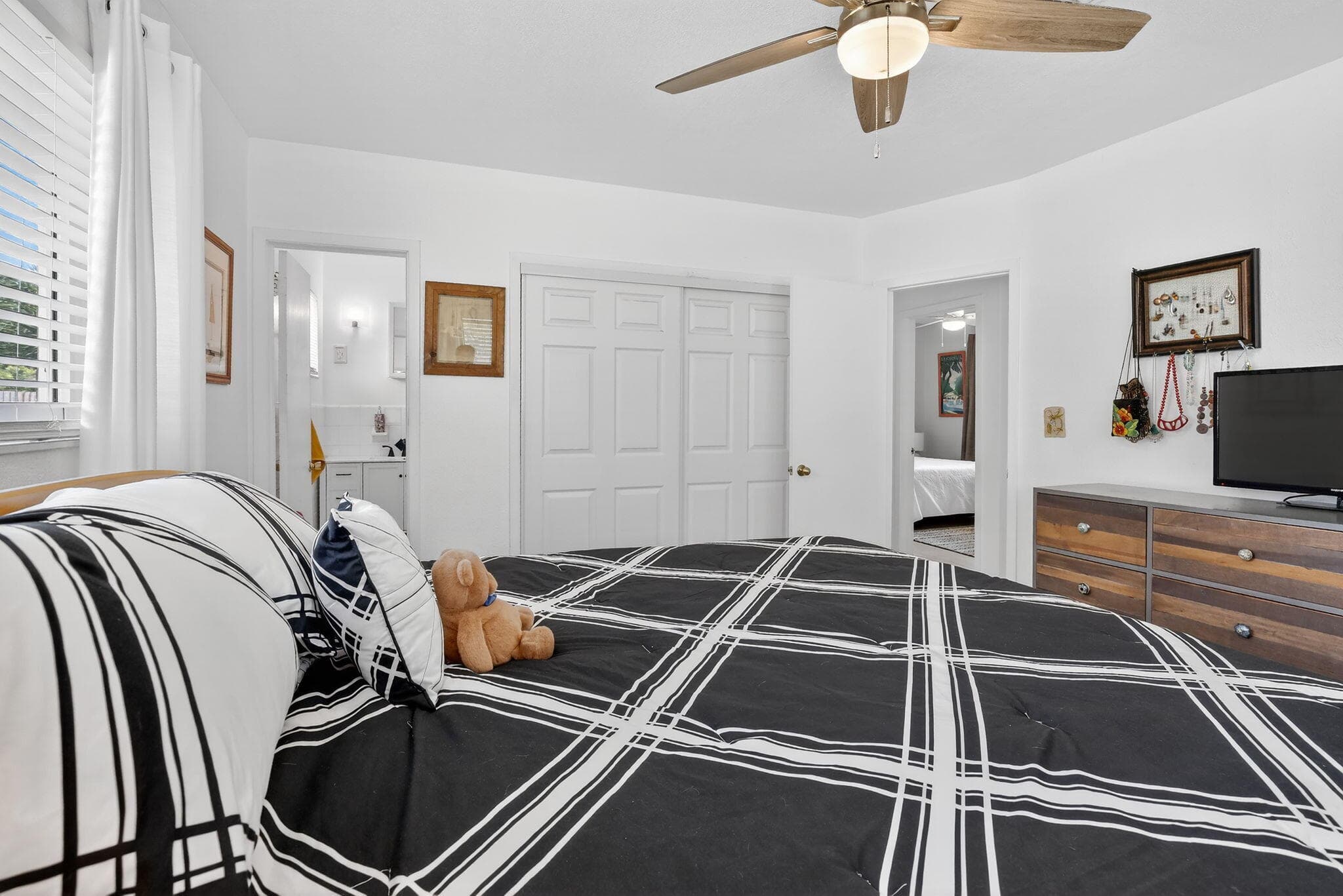 882 Azalea Court, Plantation, FL 33317 — photo 27 of 55