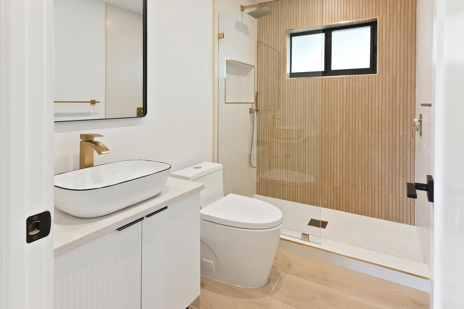 1320 S Deerfield Avenue, Deerfield Beach, FL 33441 — photo 16 of 27