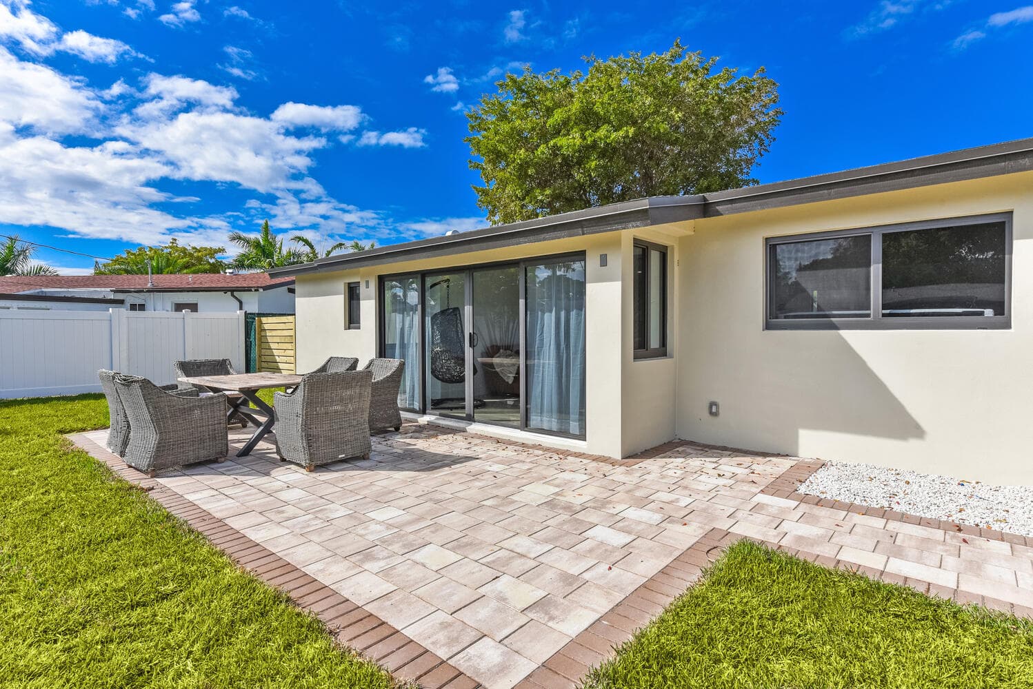 1320 S Deerfield Avenue, Deerfield Beach, FL 33441 — photo 24 of 27