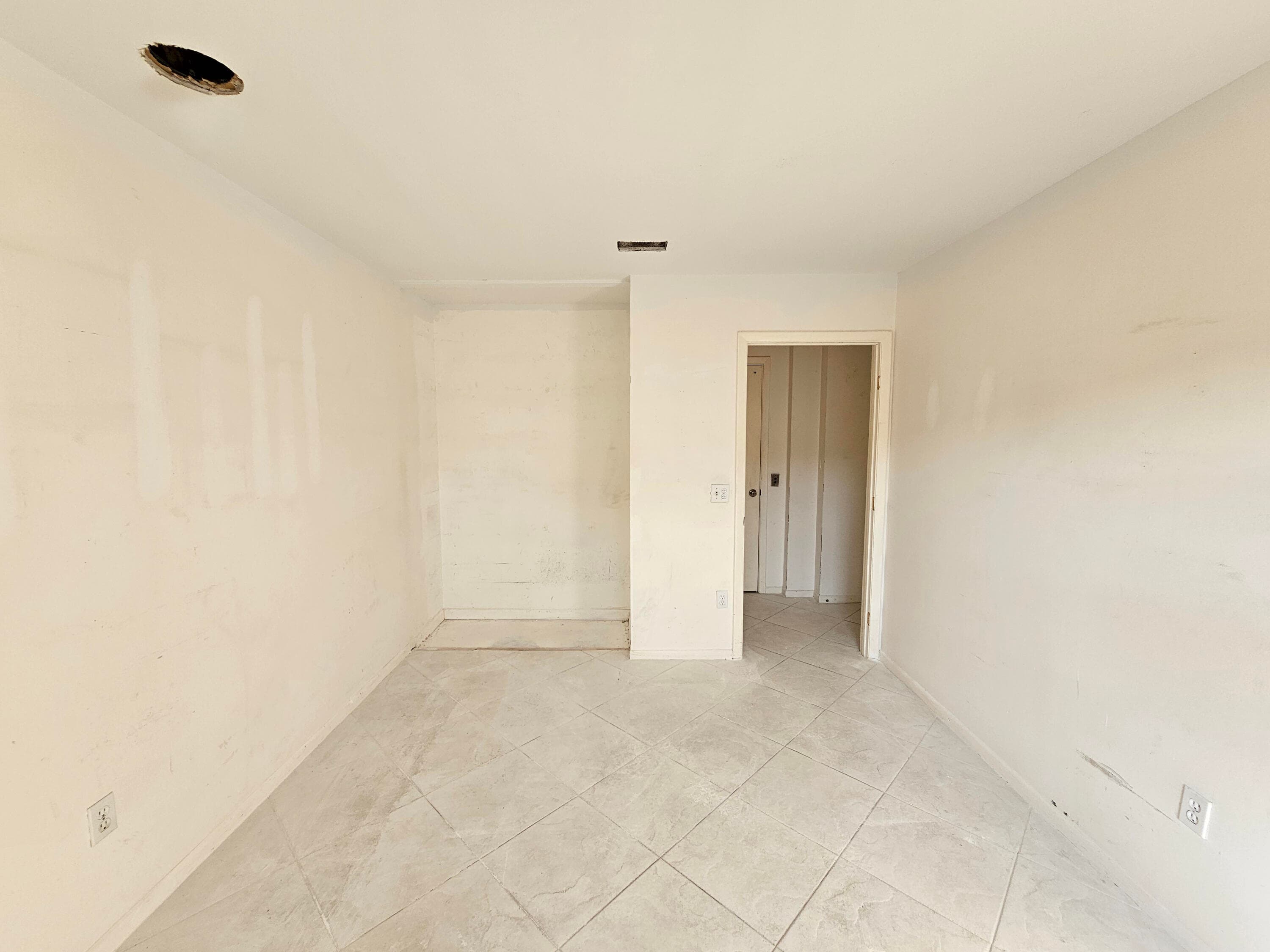 5235 Europa Drive O, Boynton Beach, FL 33437 — photo 19 of 25