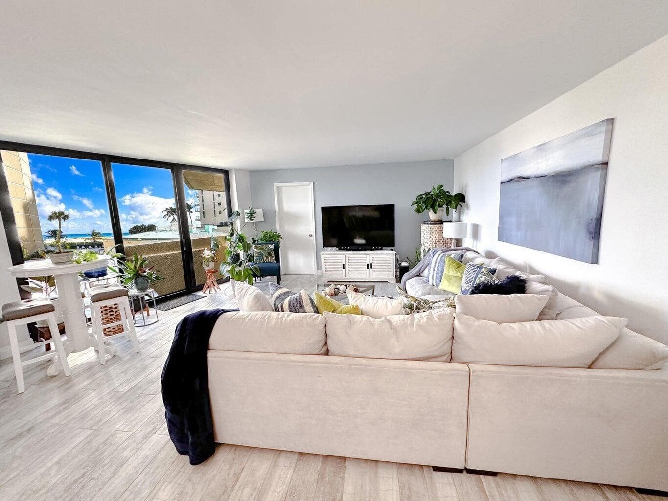 2800 N Ocean Drive B-2d, Singer Island, FL 33404 — photo 2 of 21