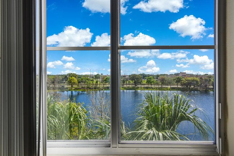 1660 Renaissance Commons Boulevard 2407, Boynton Beach, FL 33426 — photo 11 of 55