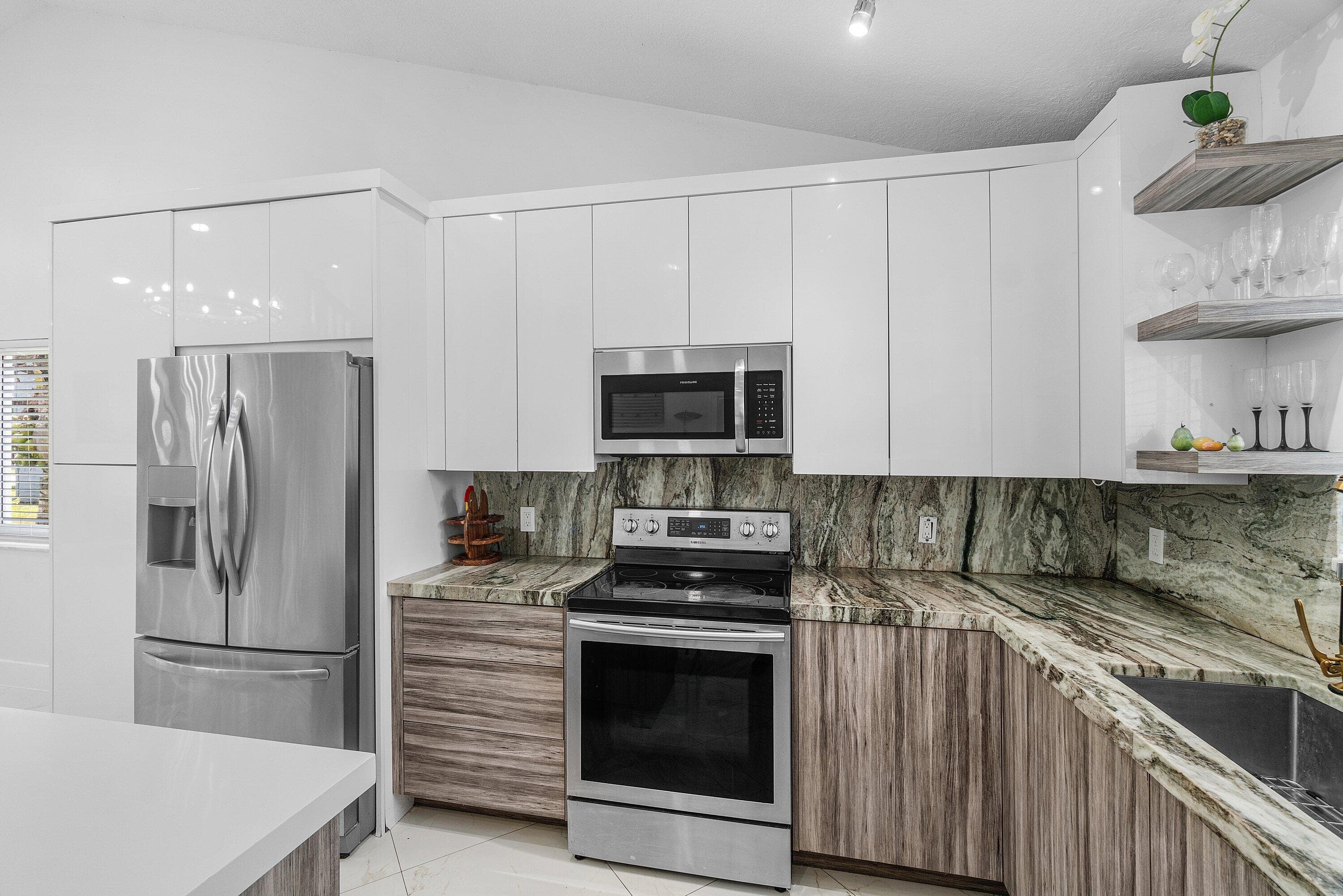 101 Azalea Circle, Boynton Beach, FL 33436 — photo 8 of 40