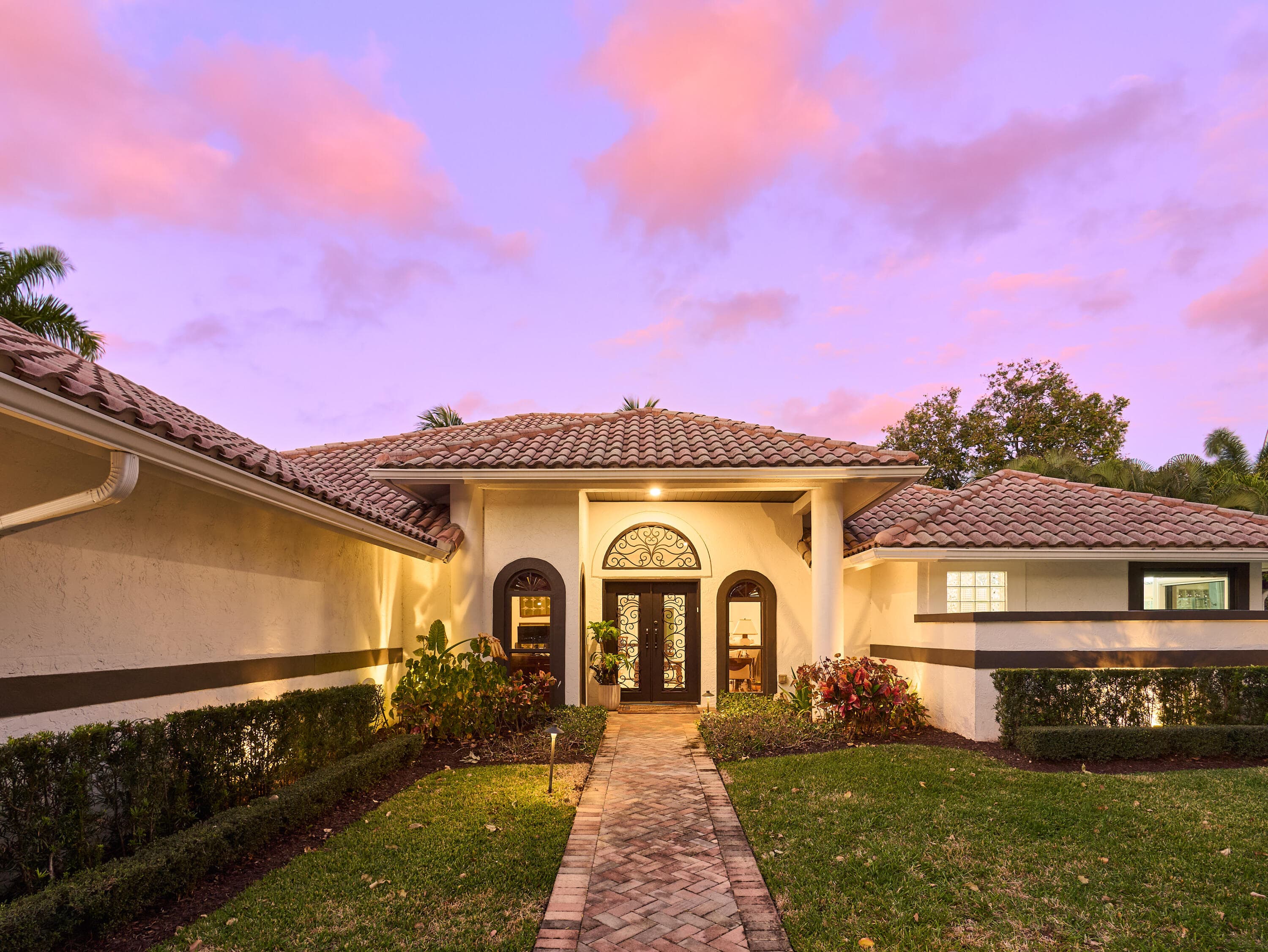 3700 Embassy Drive, West Palm Beach, FL 33401 — photo 5 of 40