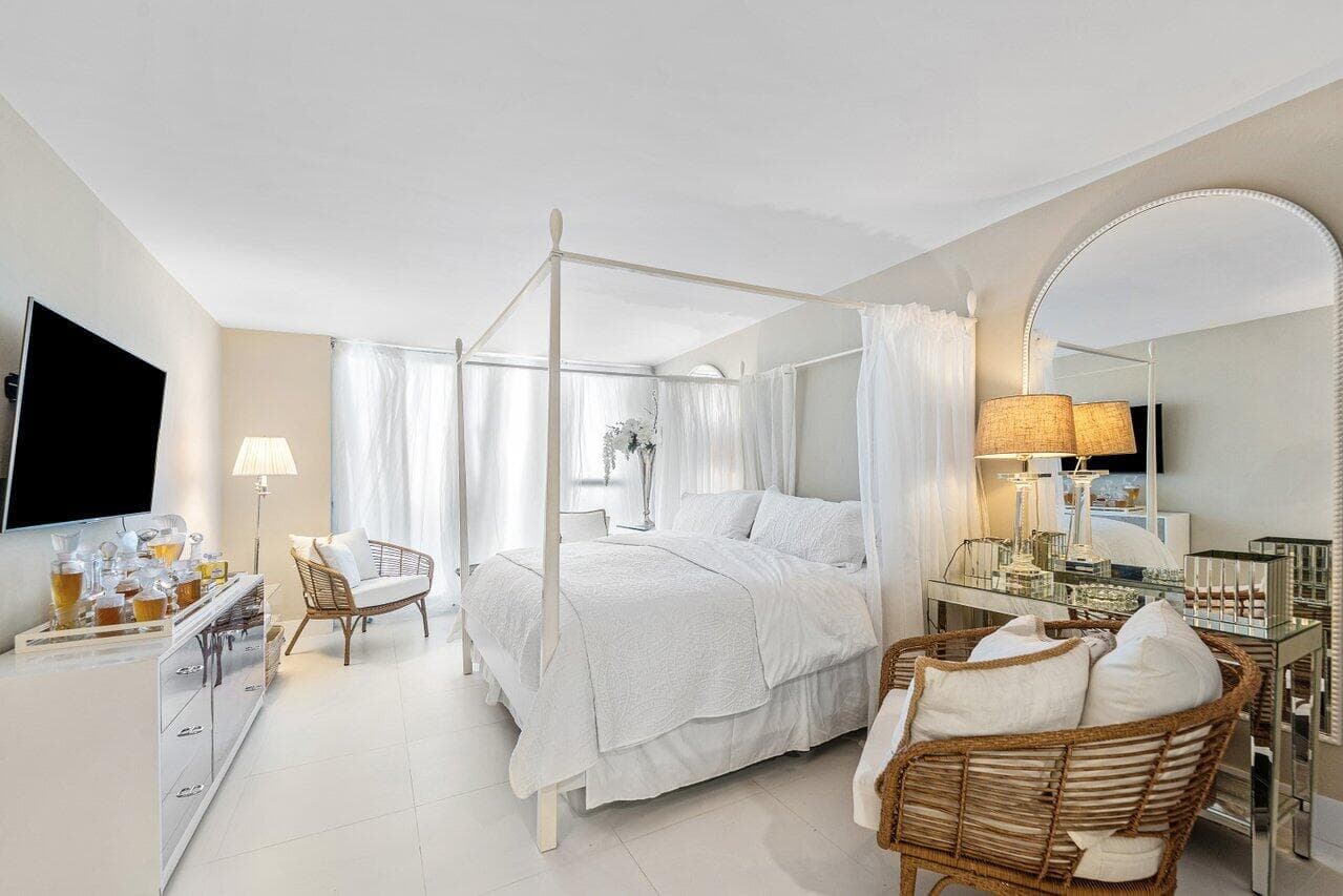 529 S Flagler Drive 8g, West Palm Beach, FL 33401 — photo 14 of 28