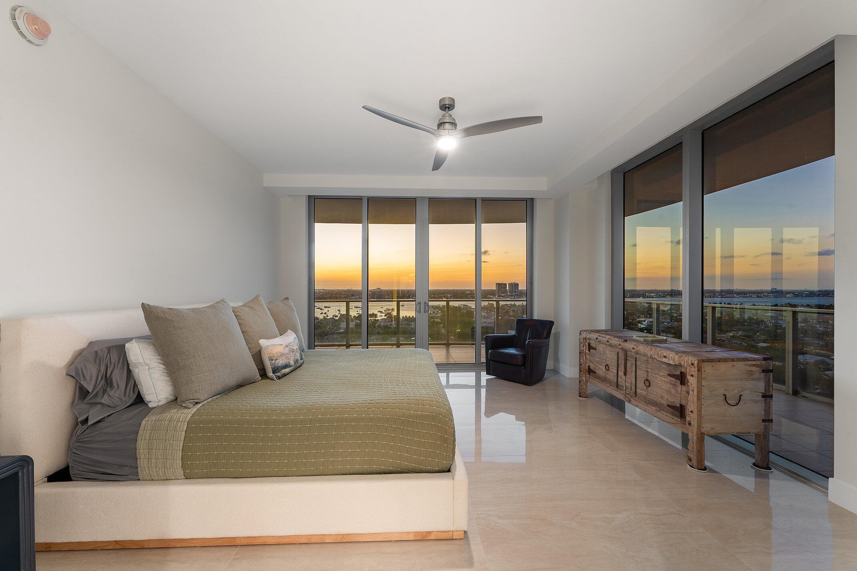 3100 N Ocean Drive 1702p, Singer Island, FL 33404 — photo 15 of 45