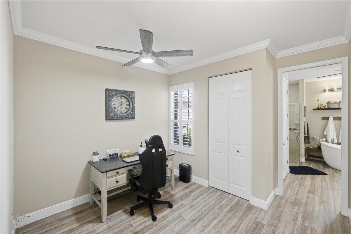 499 NW Blue Lake Drive, Port St. Lucie, FL 34986 — photo 11 of 44