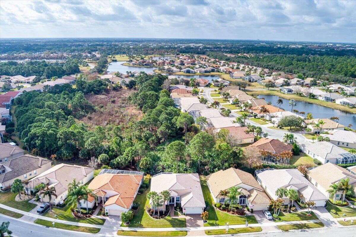499 NW Blue Lake Drive, Port St. Lucie, FL 34986 — photo 40 of 44