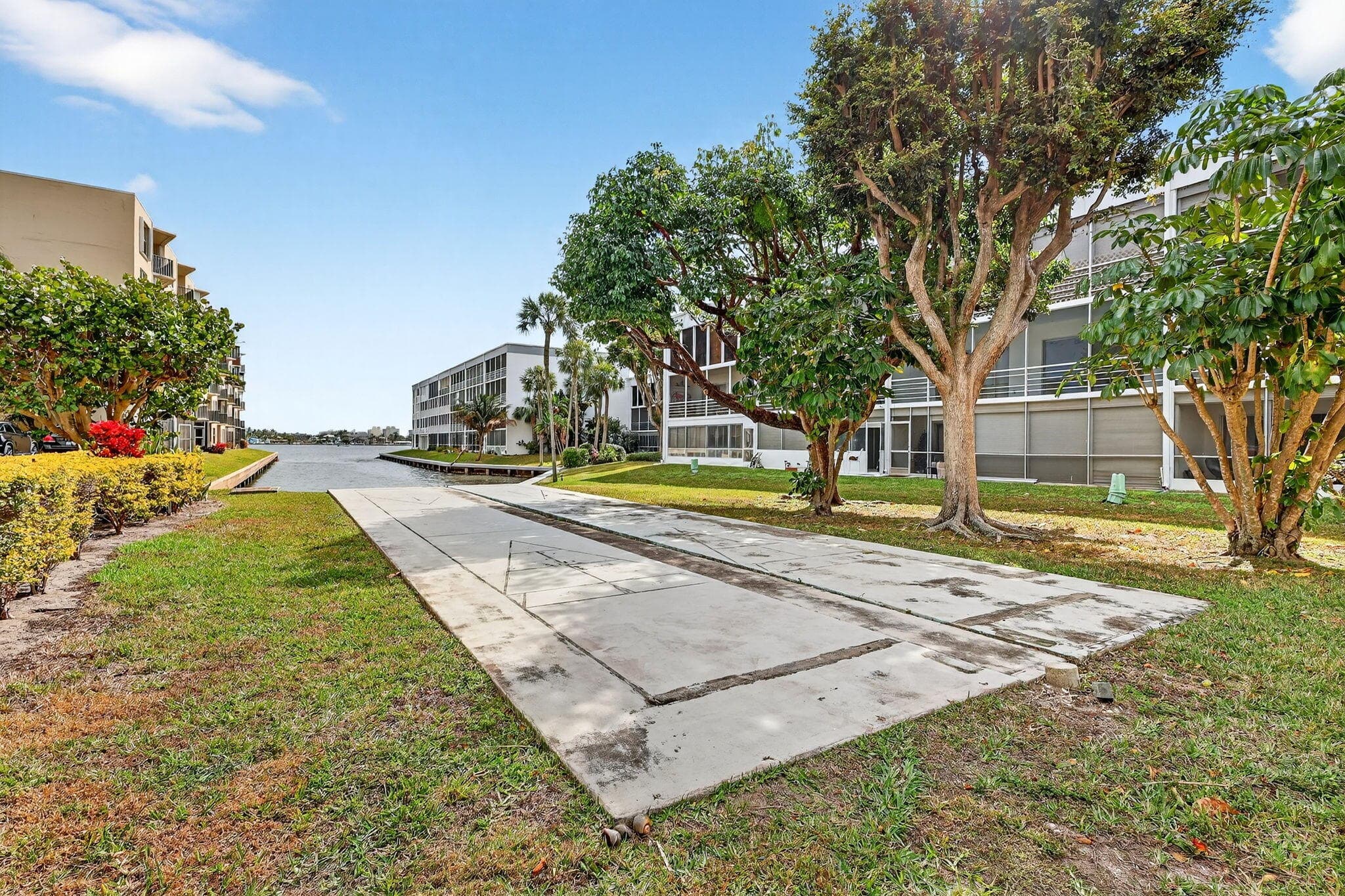 890 N Federal Highway 403, Lantana, FL 33462 — photo 38 of 74