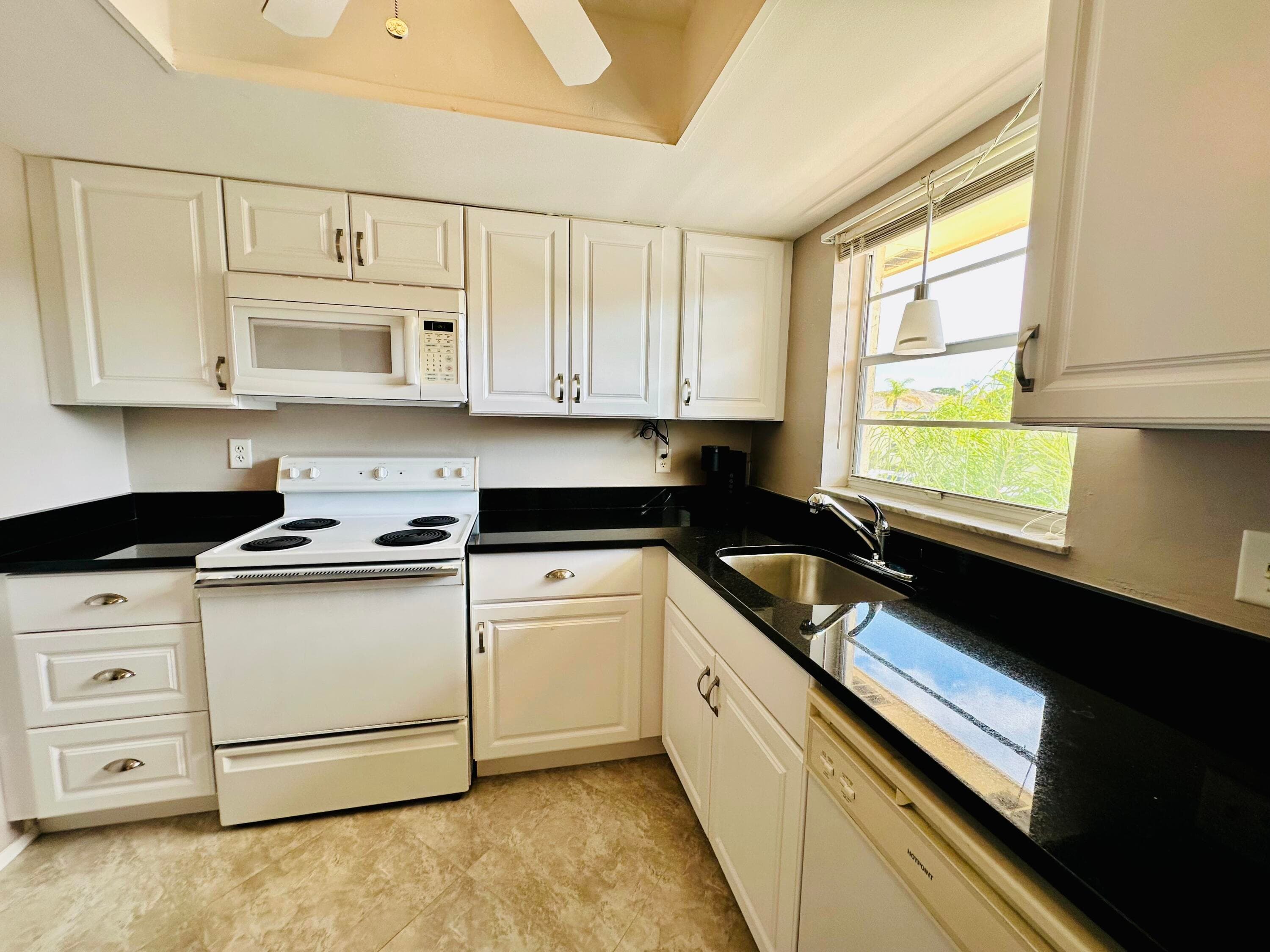 2950 SE Ocean Boulevard 130-6, Stuart, FL 34996 — photo 11 of 26