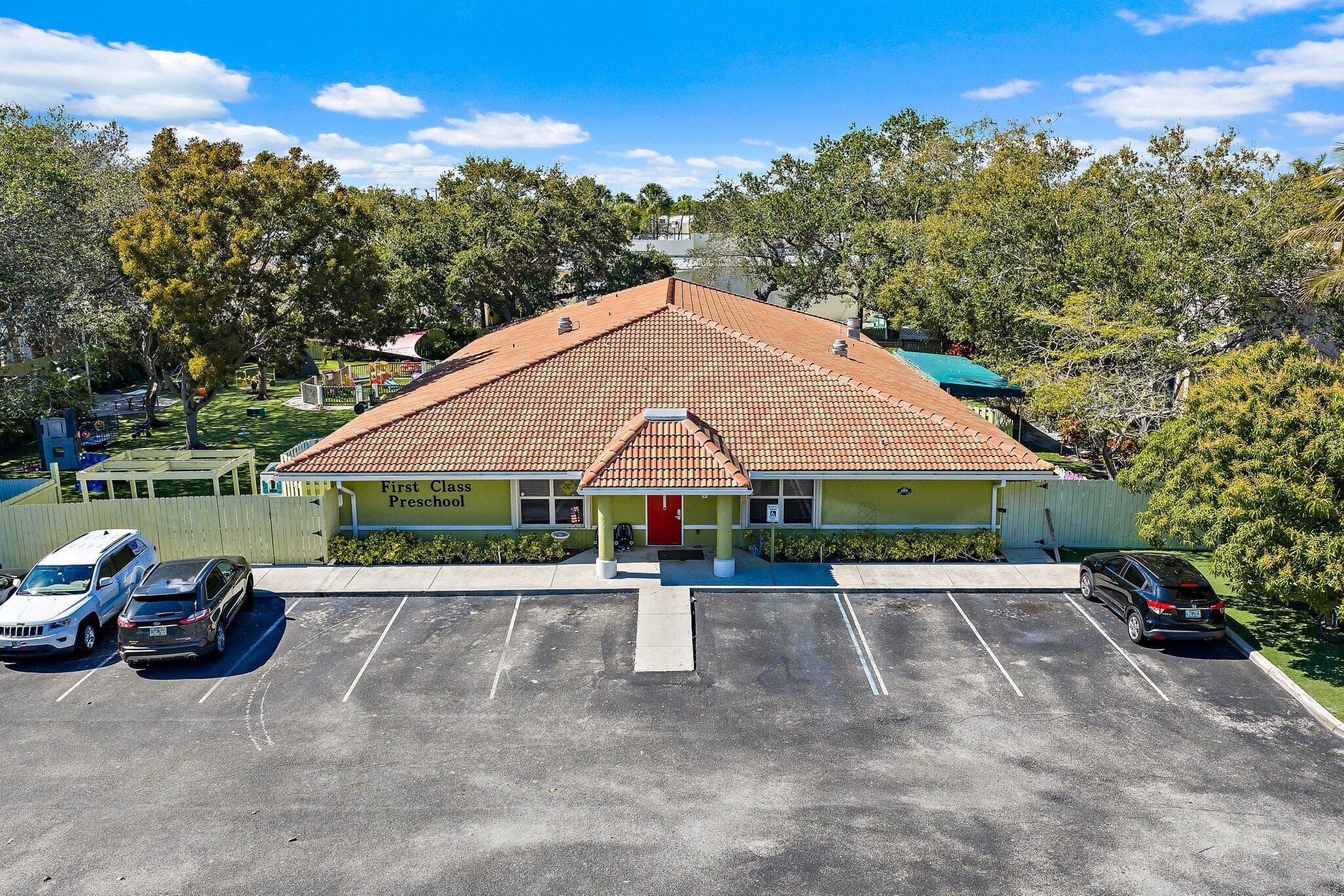 100 Intracoastal Pointe Drive, Jupiter, FL 33477 — photo 1 of 6