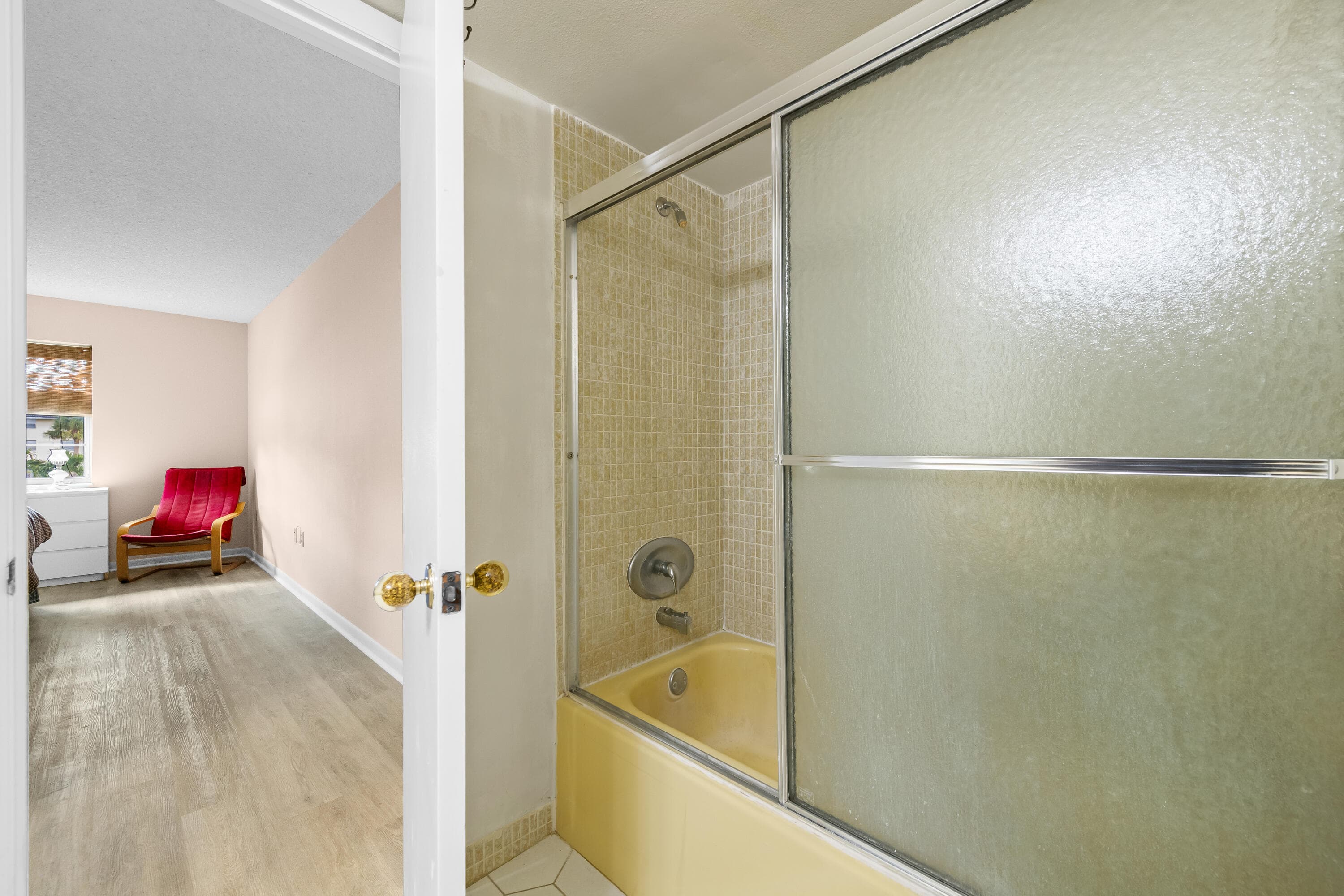 5180 E Sabal Palm Boulevard 239, Tamarac, FL 33319 — photo 13 of 35