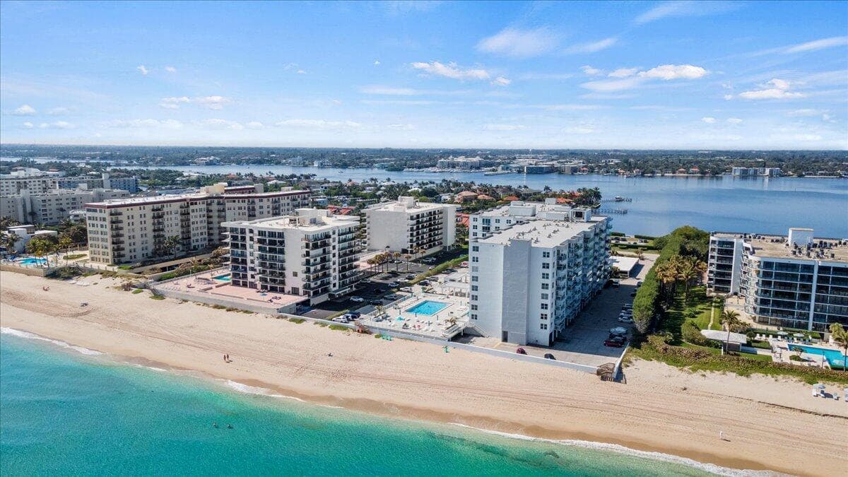 3450 S Ocean Boulevard 812, Palm Beach, FL 33480 — photo 3 of 28