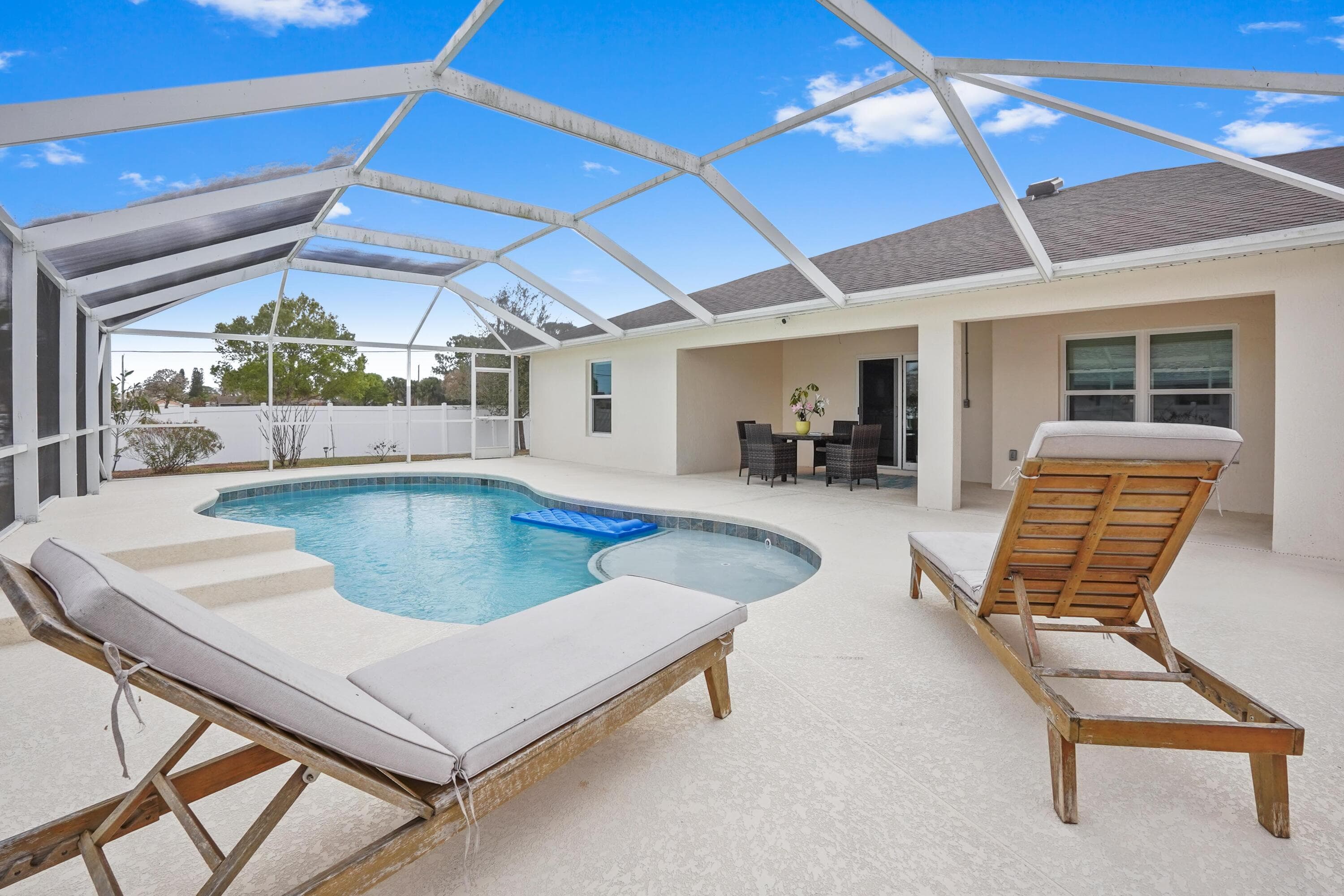 101 SW Nativity Terrace, Port St. Lucie, FL 34984 — photo 4 of 38