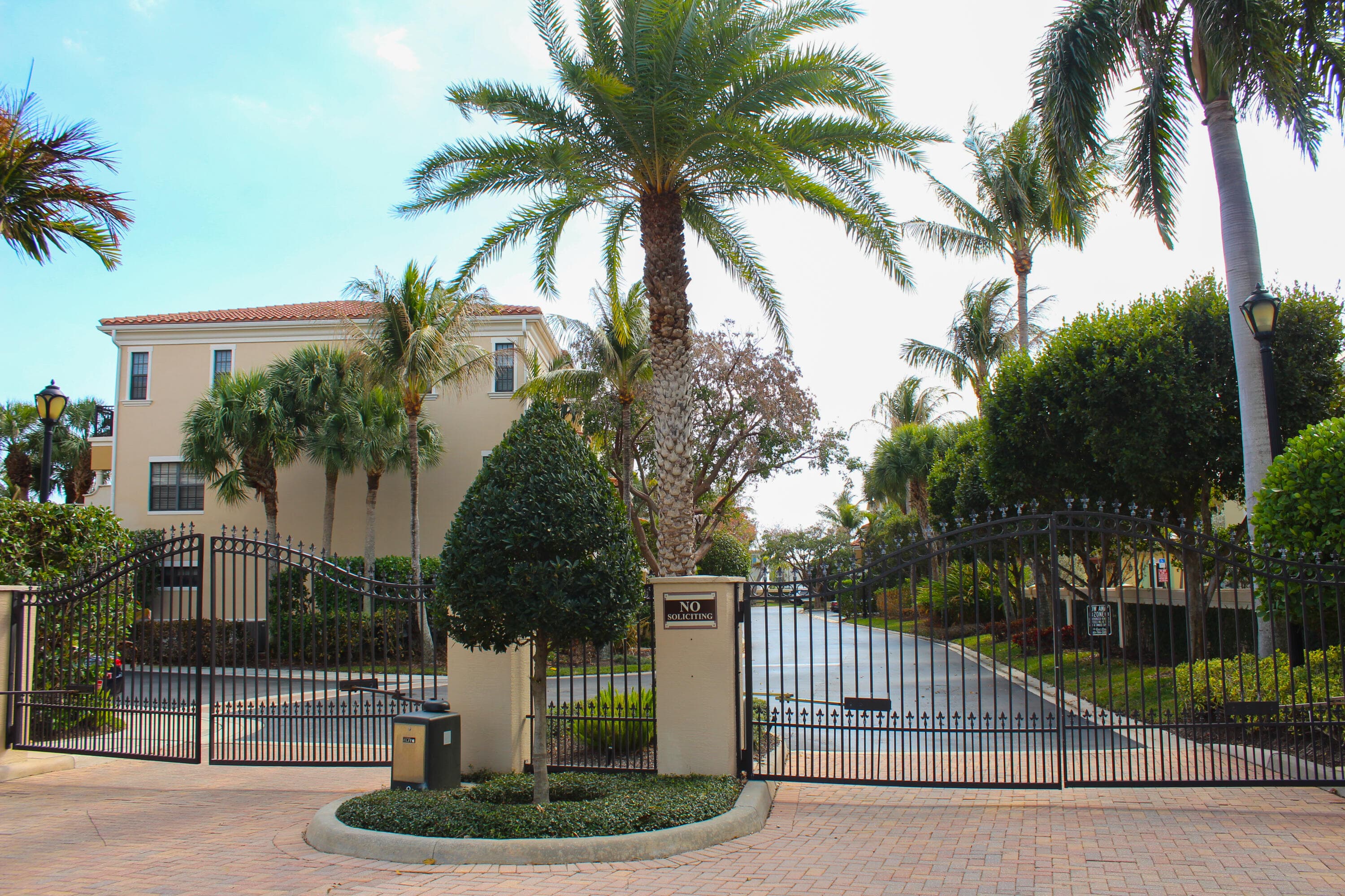 504 Del Sol Circle, Tequesta, FL 33469 — photo 54 of 57