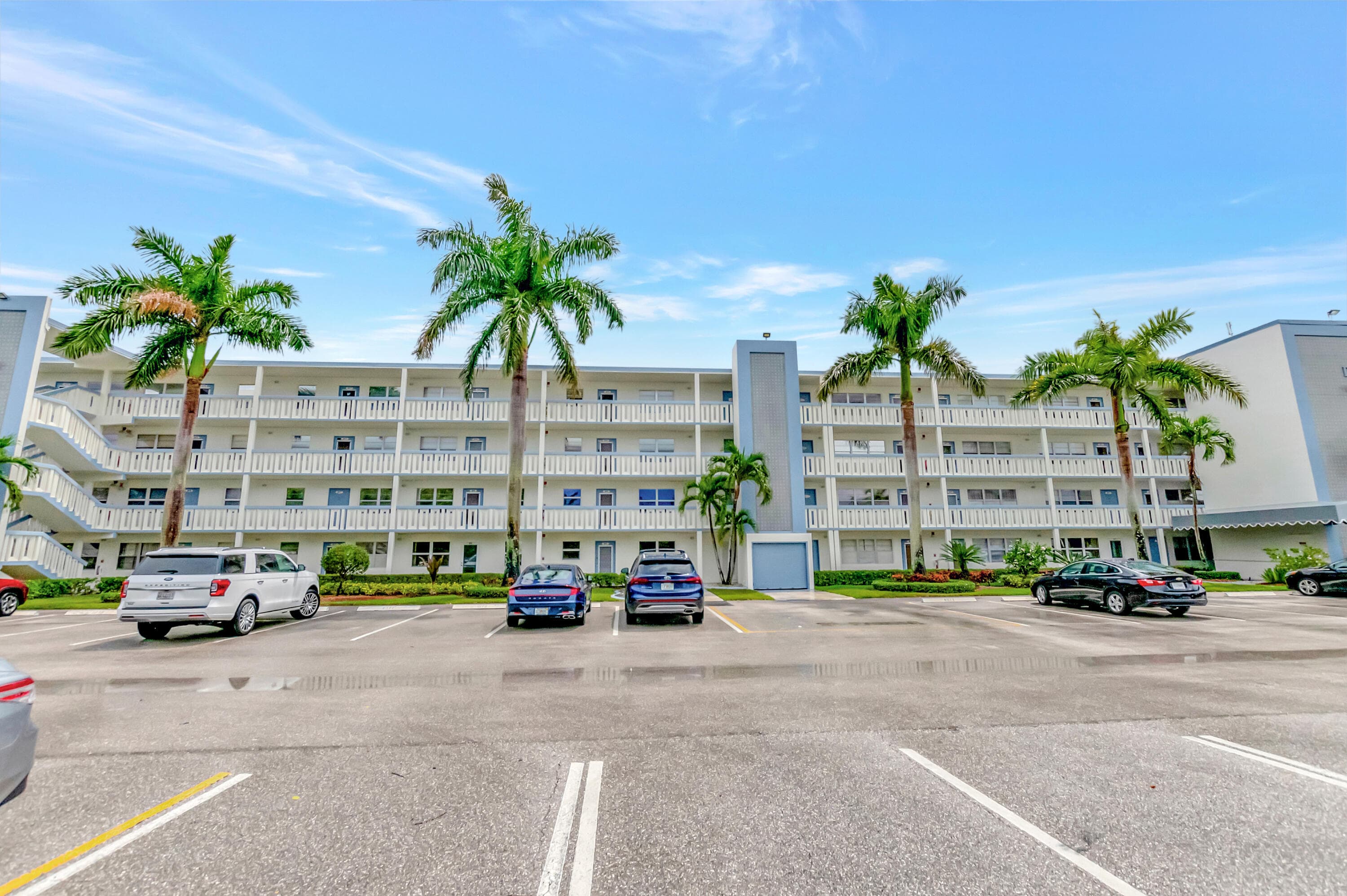 1072 Yarmouth D, Boca Raton, FL 33434 — photo 1 of 41