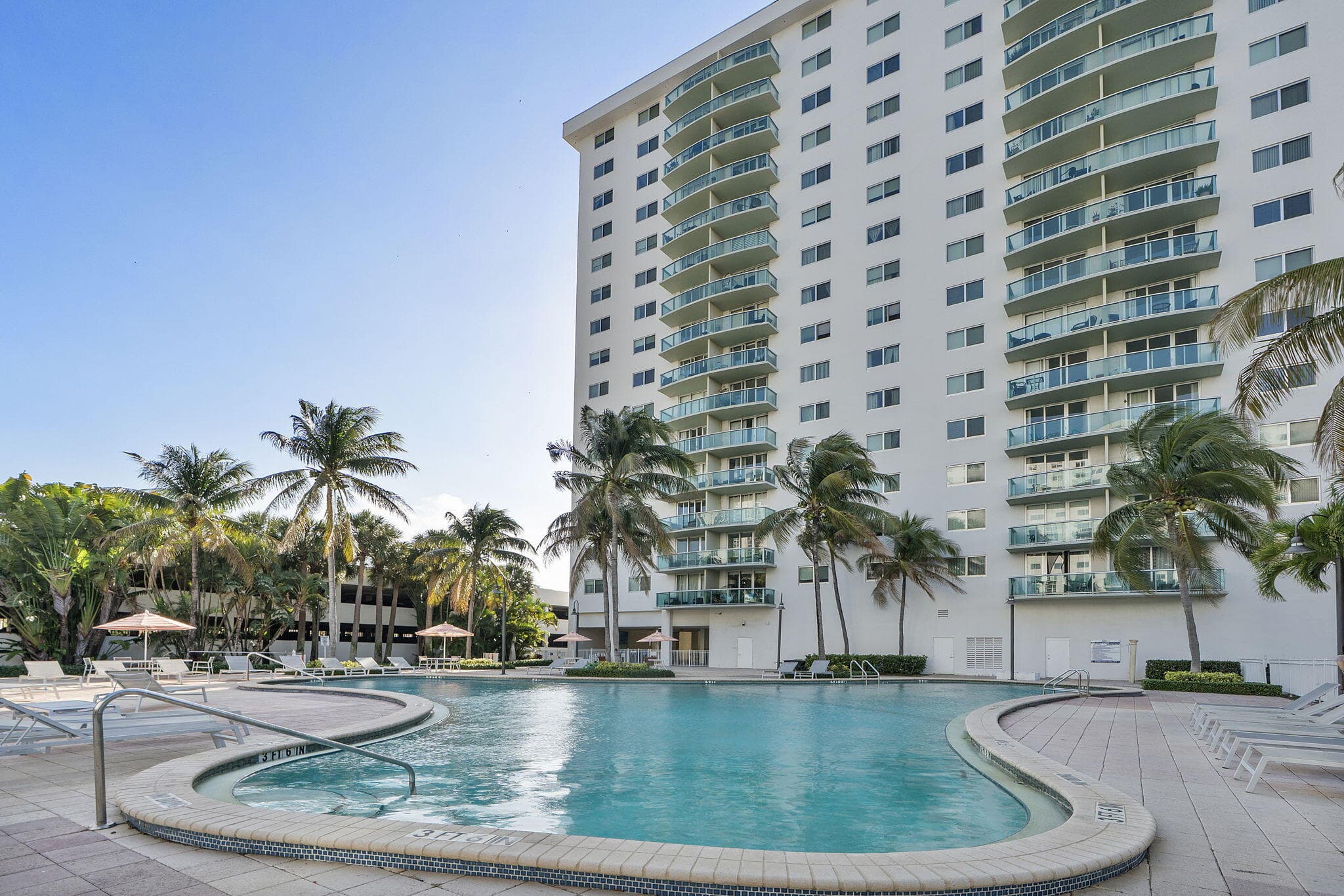 19380 Collins Avenue 523, Sunny Isles Beach, FL 33160 — photo 31 of 32