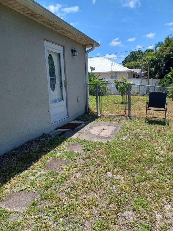 426 Easy Street, Sebastian, FL 32958 — photo 1 of 12