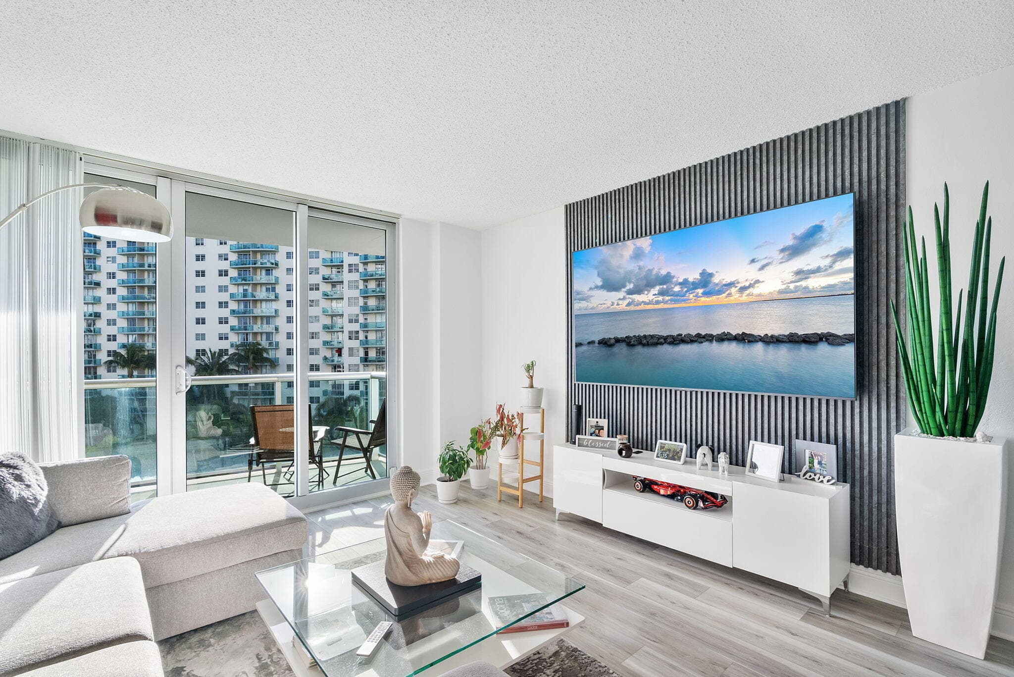 19380 Collins Avenue 523, Sunny Isles Beach, FL 33160 — photo 4 of 32