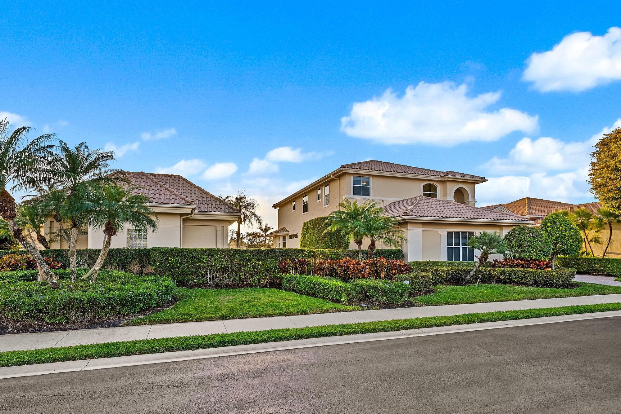1119 Grand Cay Drive, Palm Beach Gardens, FL 33418 — photo 10 of 75