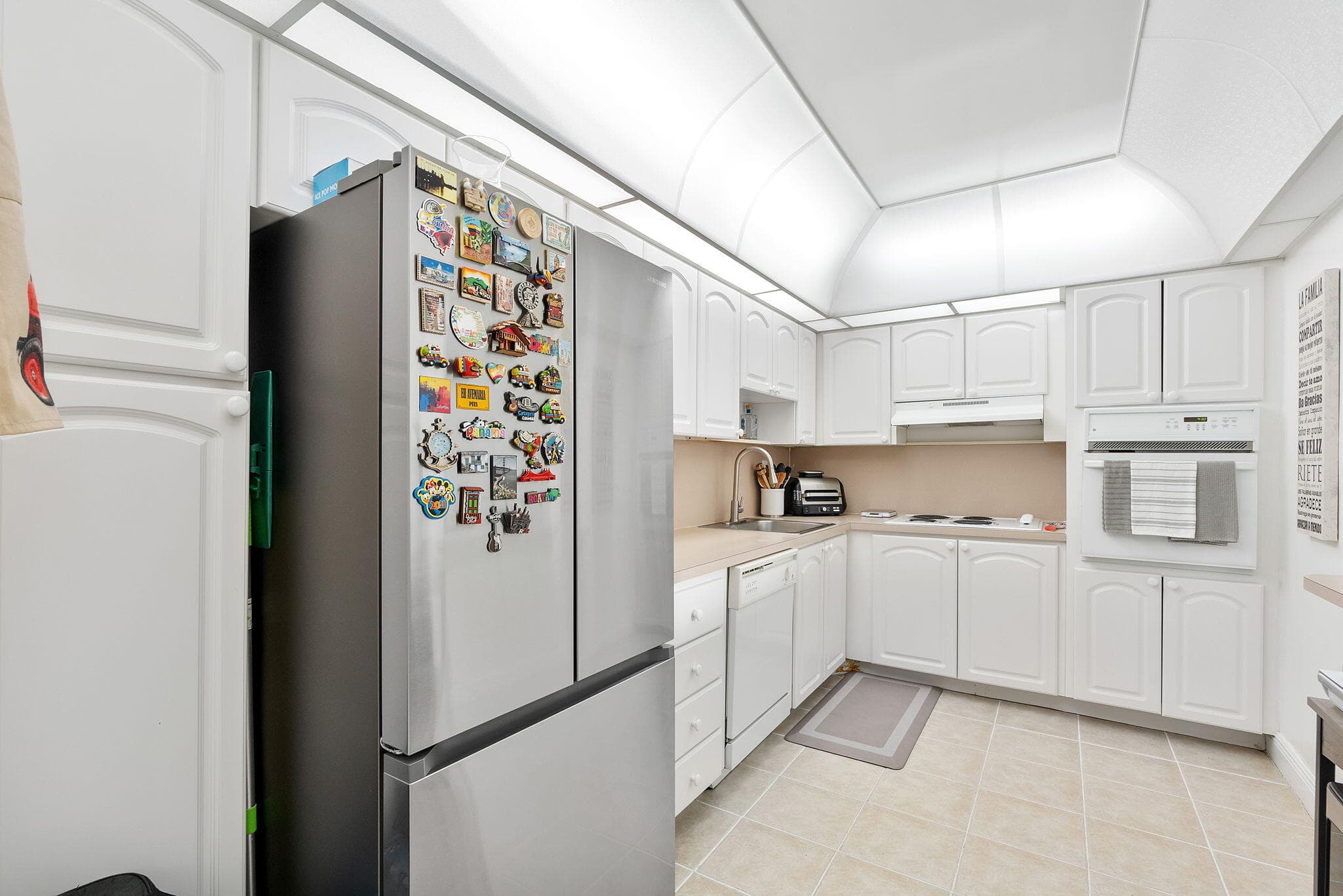 19380 Collins Avenue 523, Sunny Isles Beach, FL 33160 — photo 14 of 32