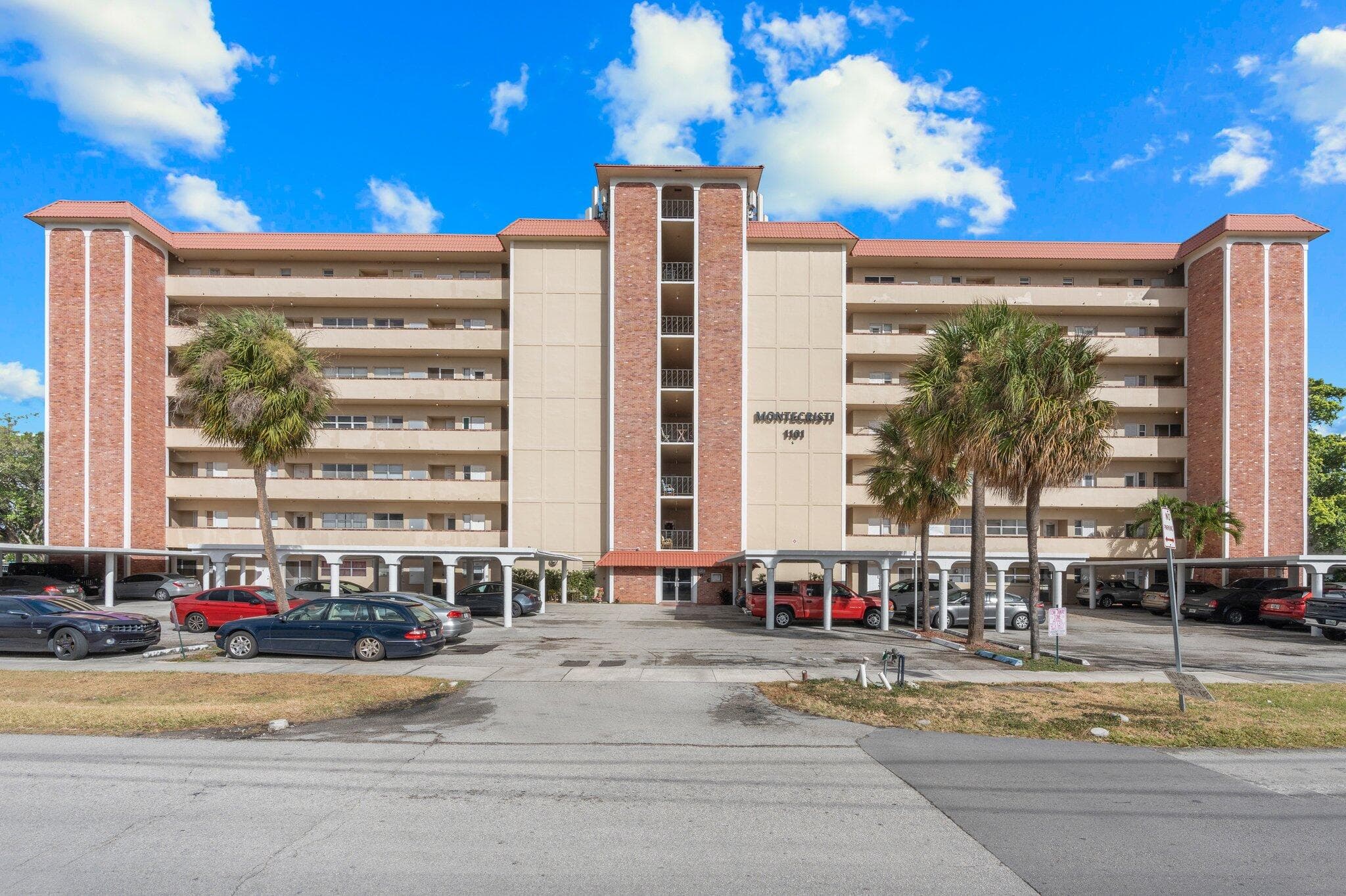 1101 Crystal Lake Drive 309, Pompano Beach, FL 33064 — photo 9 of 9