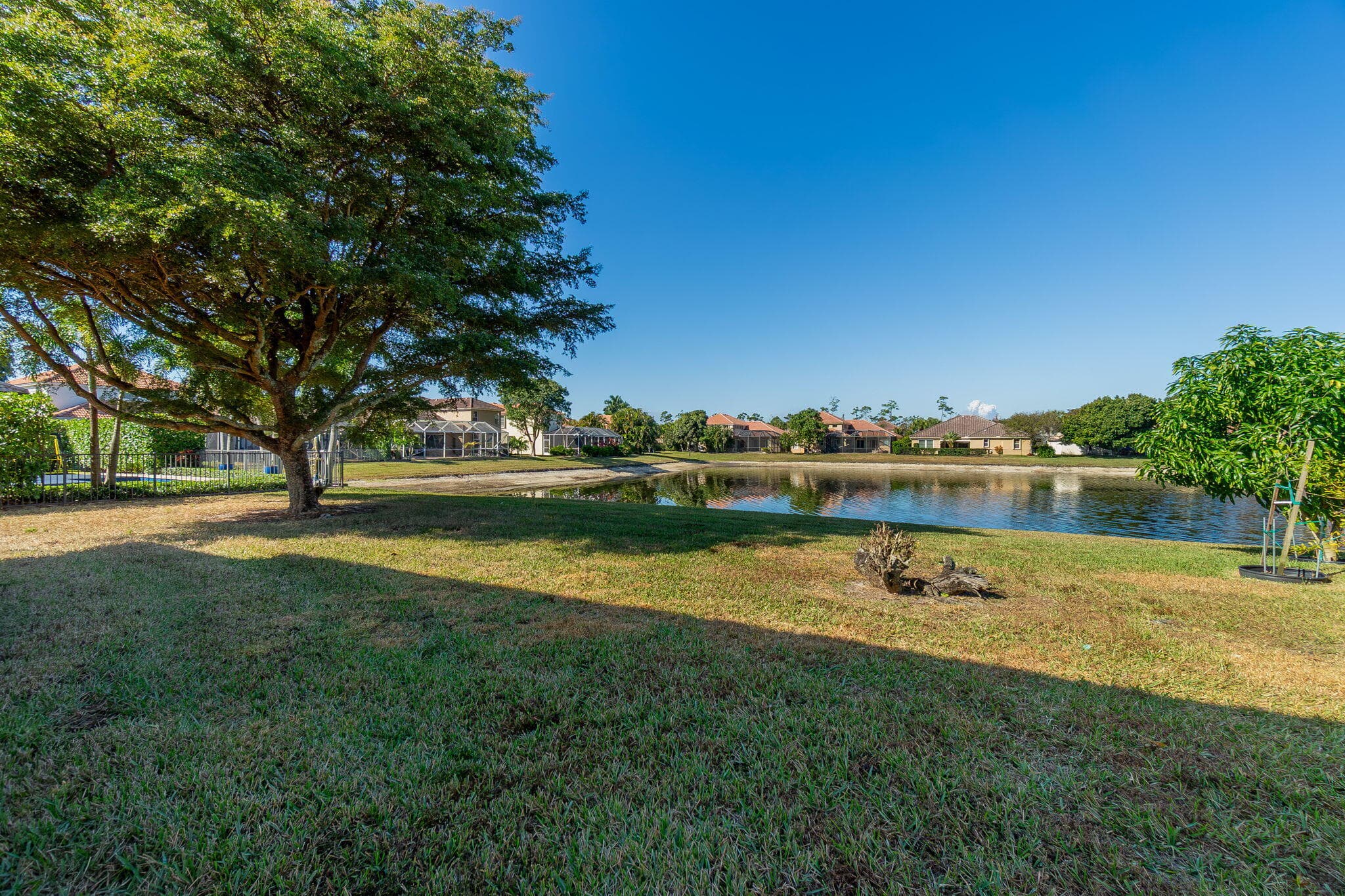 3887 Hamilton Key, West Palm Beach, FL 33411 — photo 35 of 55
