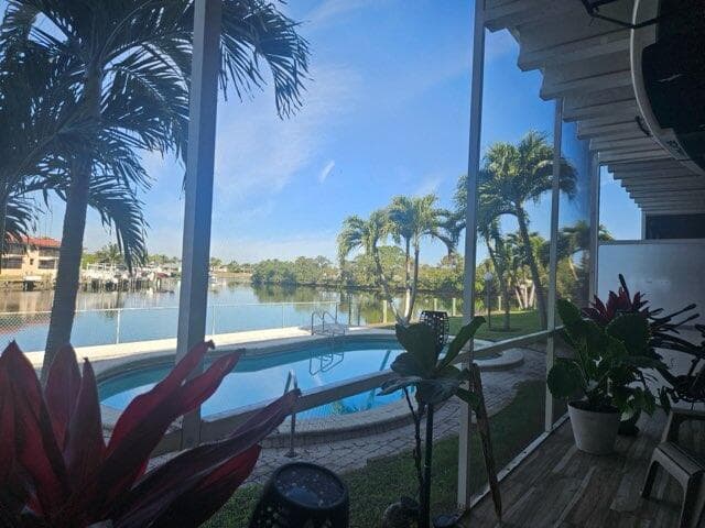 630 Southwind Circle 6, North Palm Beach, FL 33408 — photo 4 of 5