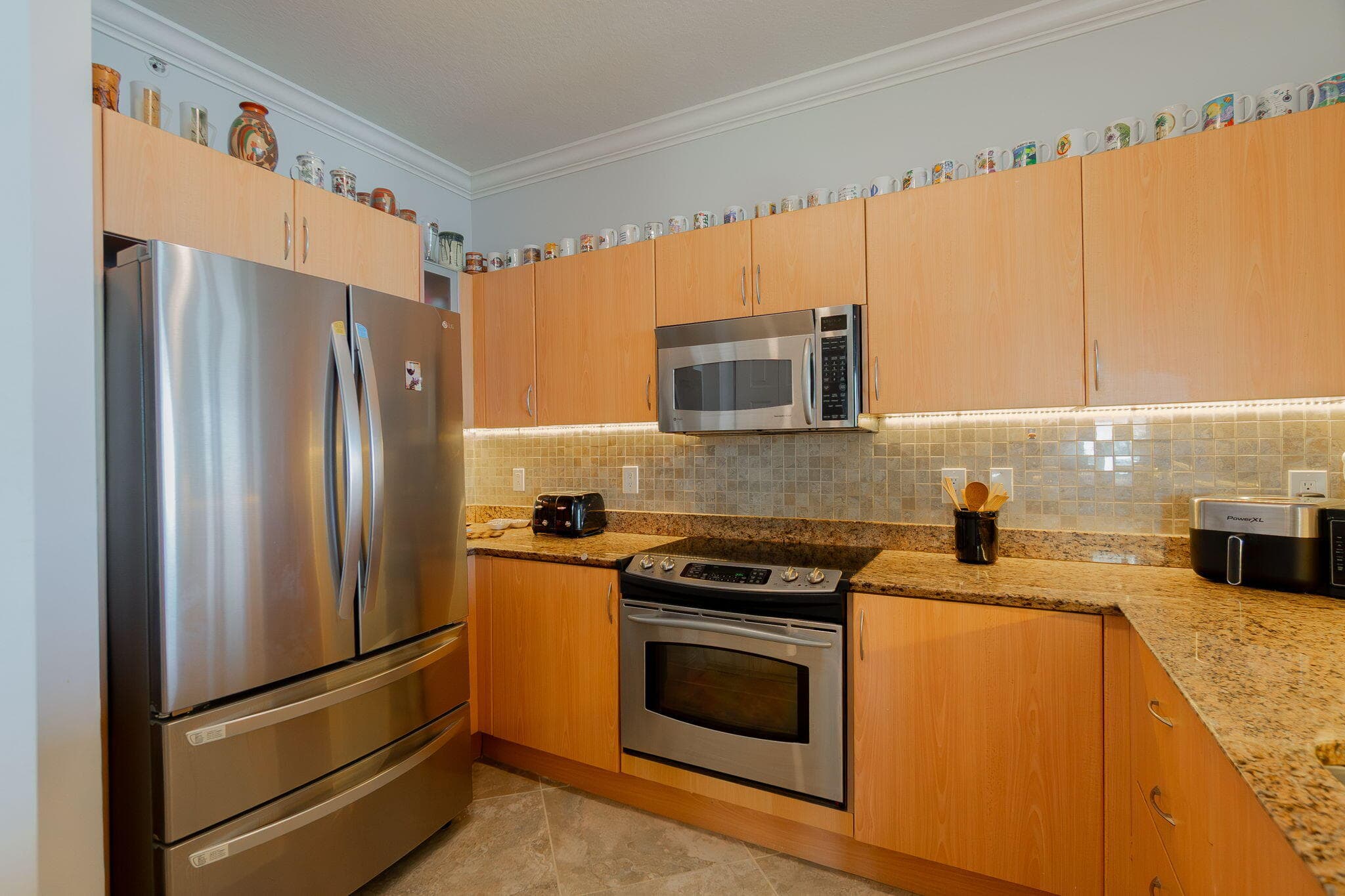 806 E Windward Way 524, Lantana, FL 33462 — photo 27 of 44
